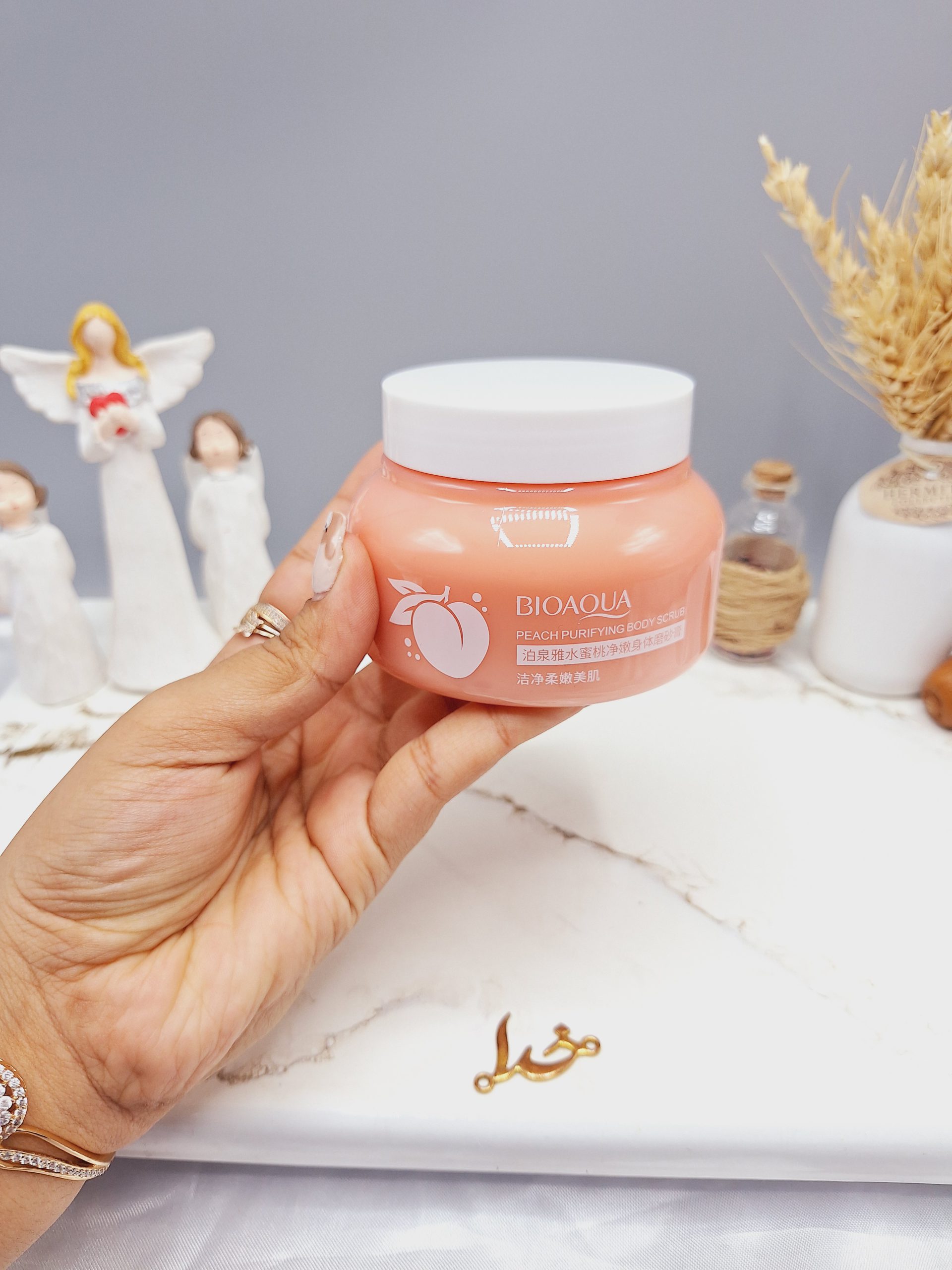 اسکراب سفید کننده هلو بیوآکوا کد 56129