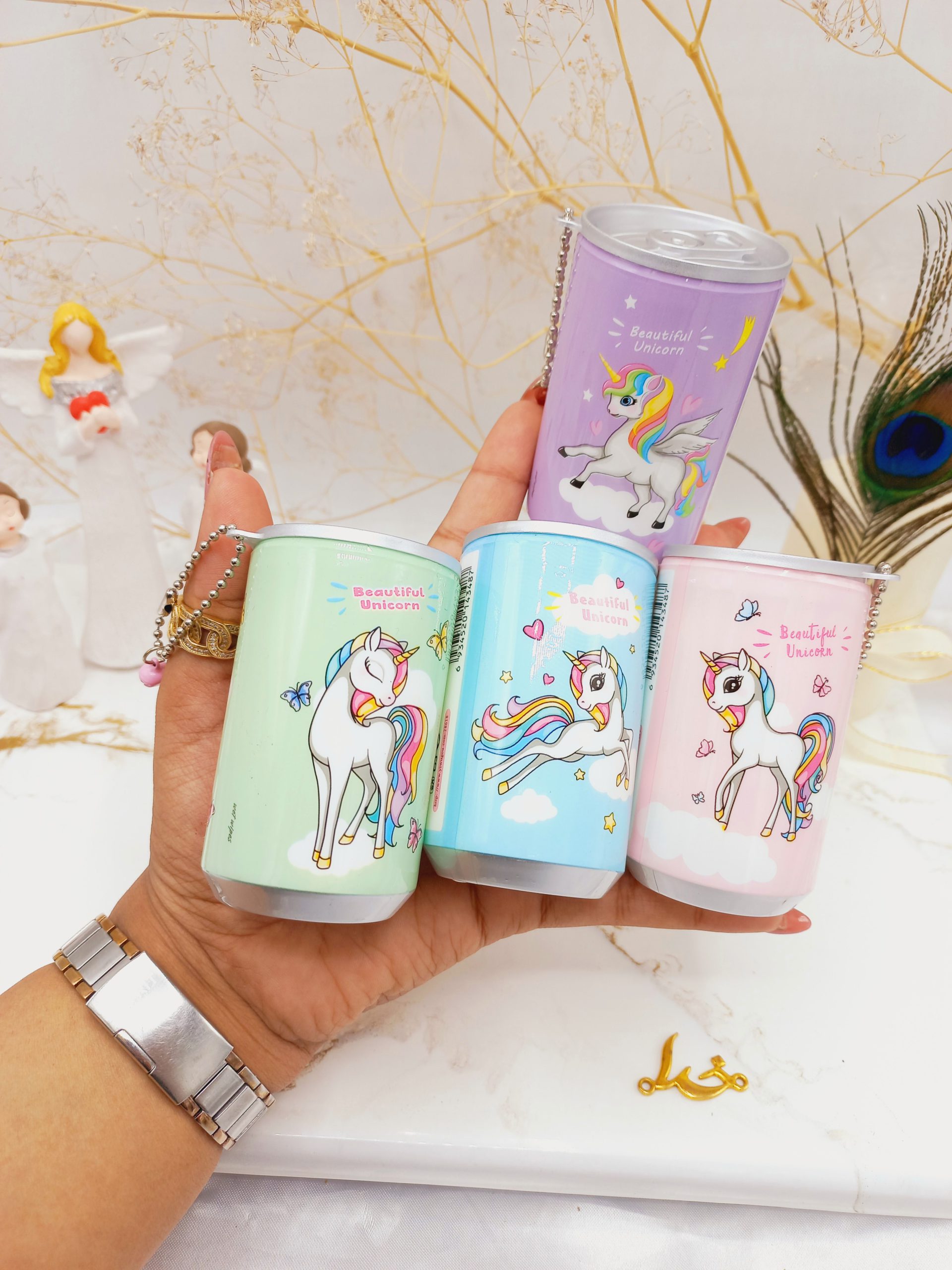 دستمال مرطوب قوطی دایره ای طرح اسب تک شاخ وارداتی و باکیفیت کد F021