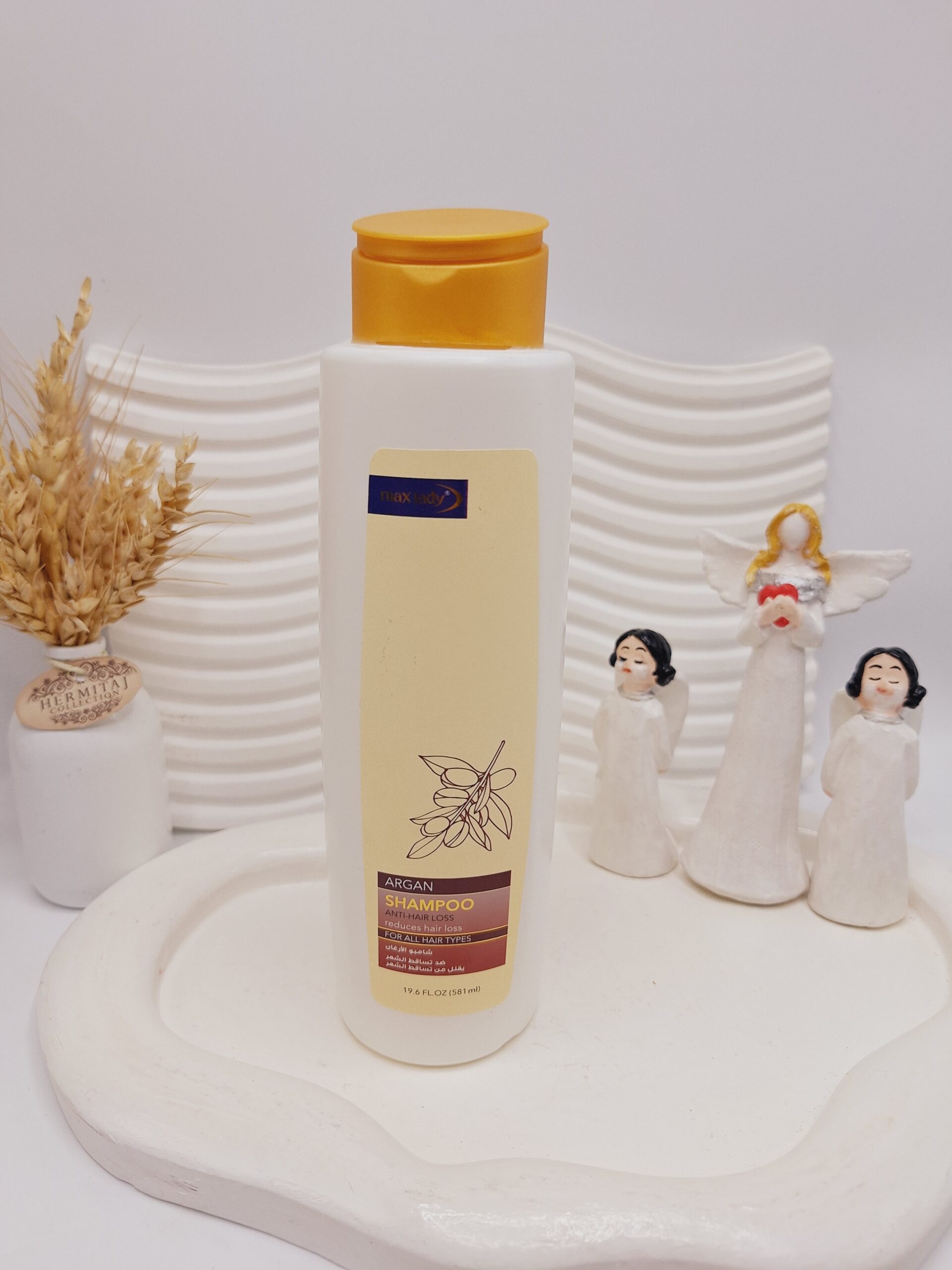 شامپو زیتون 580 میل مکس لیدی تقویت کننده و ضد ریزش مو کد 4889 (بدون کارتن)