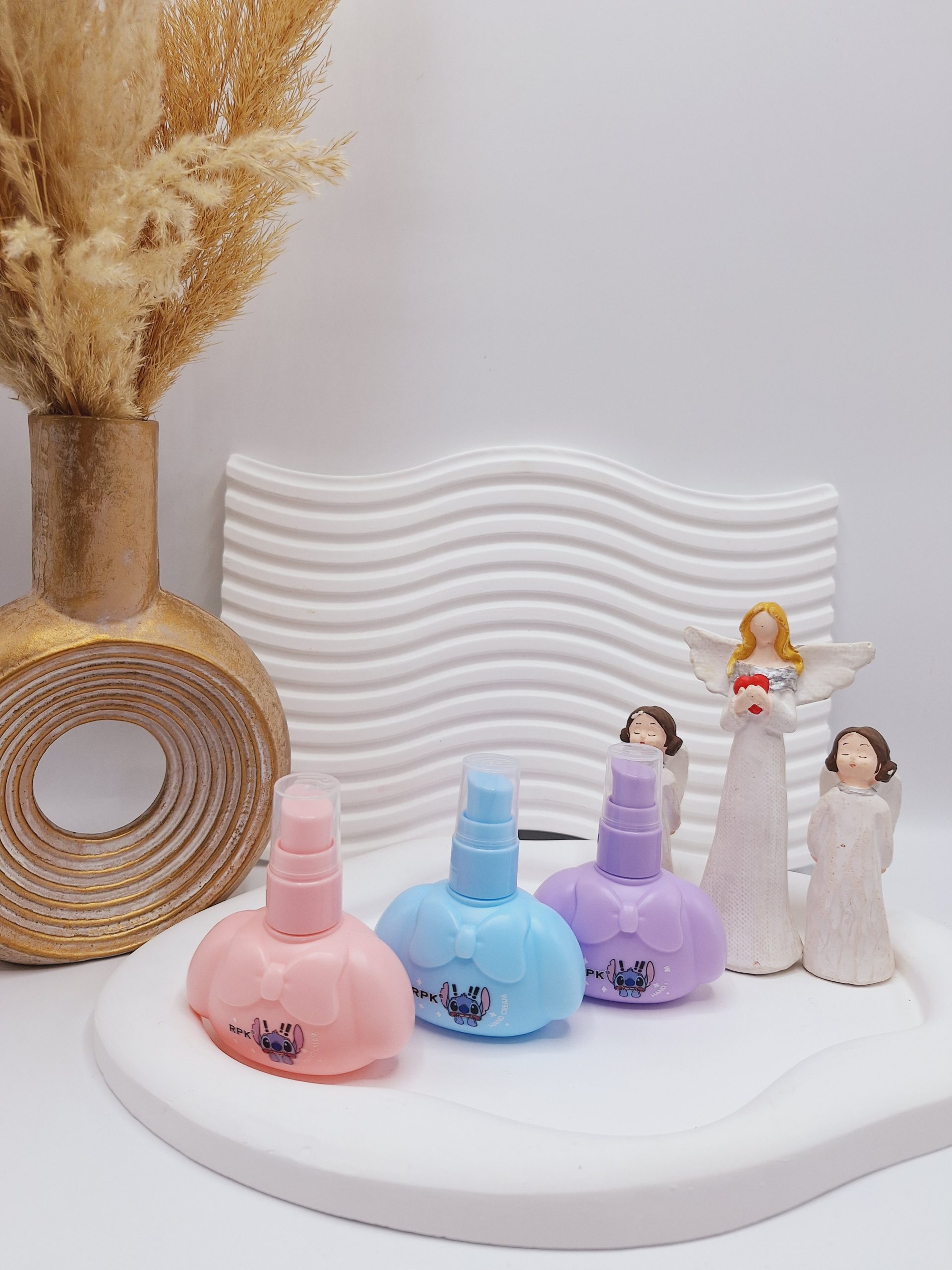 کرم دست پمپی پاپیون برند RPK مدل استیچ کد 1336