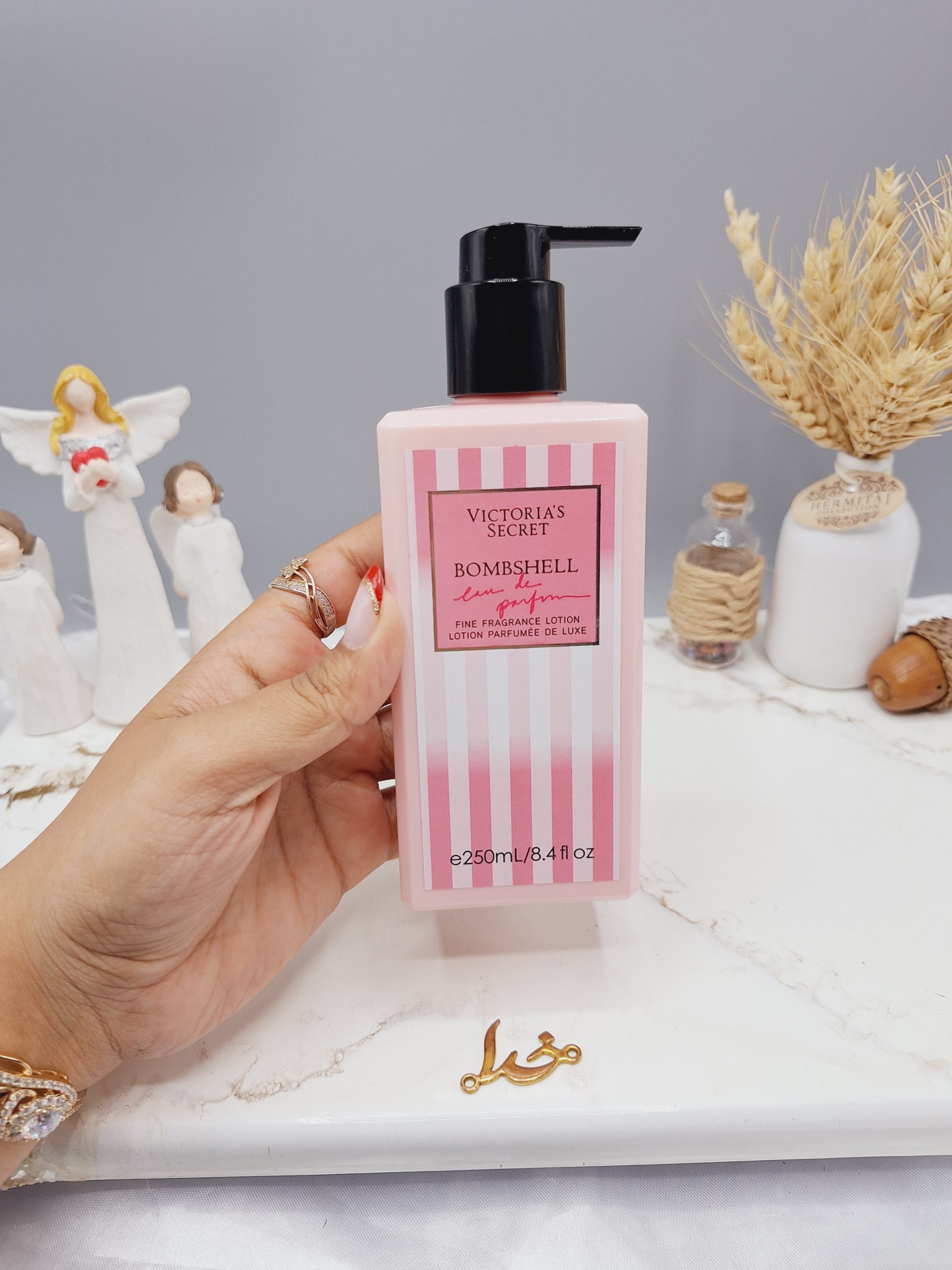 لوسیون بدن عطری برند ویکتوریا سکرت BOMBSHELL