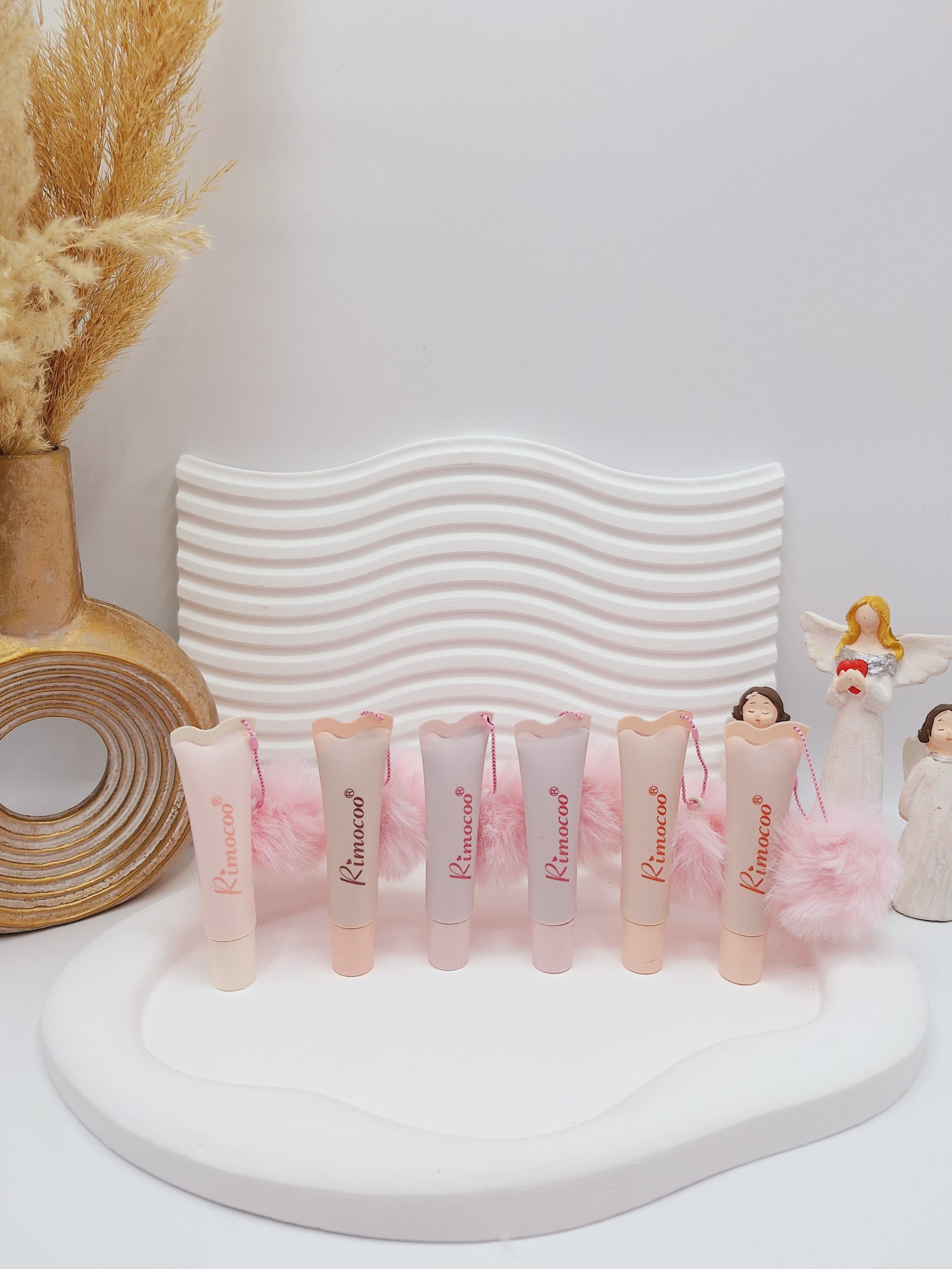 لیپ گلاس خیس آویز توپی برند ریموکو کد 1735