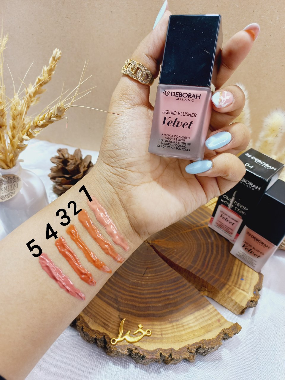 رژگونه مایع ضد آب برند معروف دبورا DEBORAH