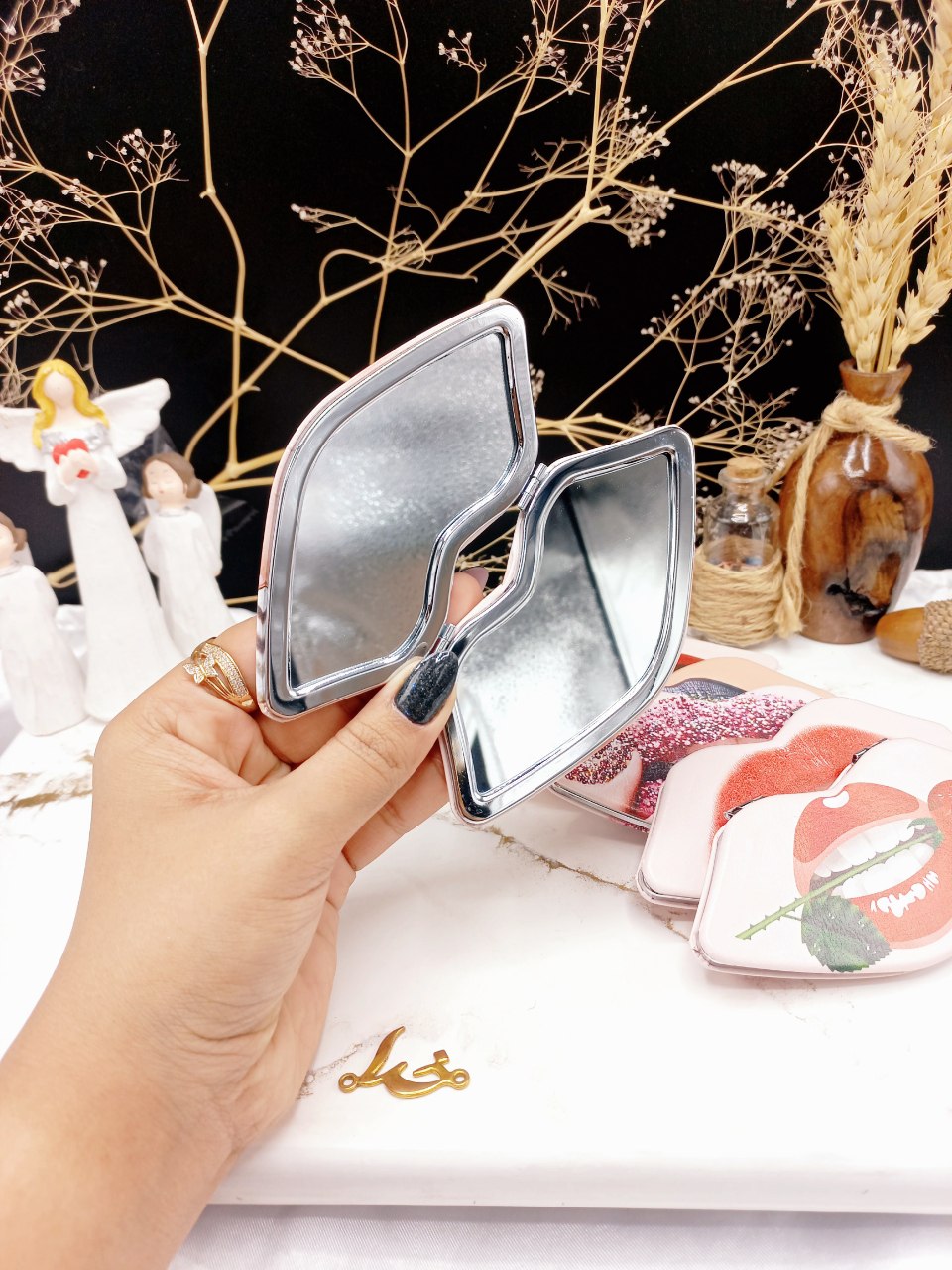 آینه کلاسیک طرح لب