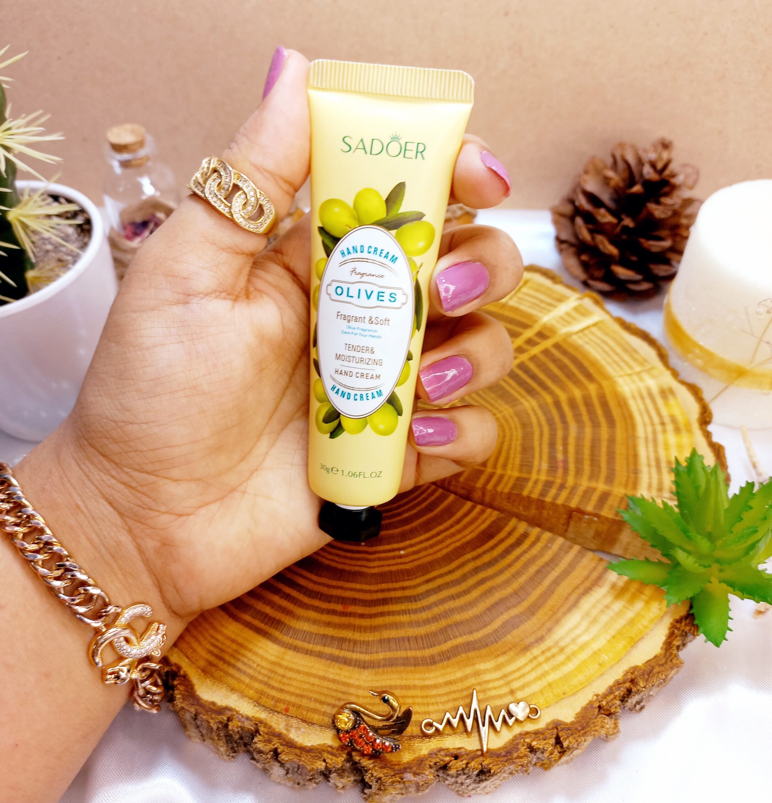 کرم نرم کننده دست خوشبو زیتون SADOER
