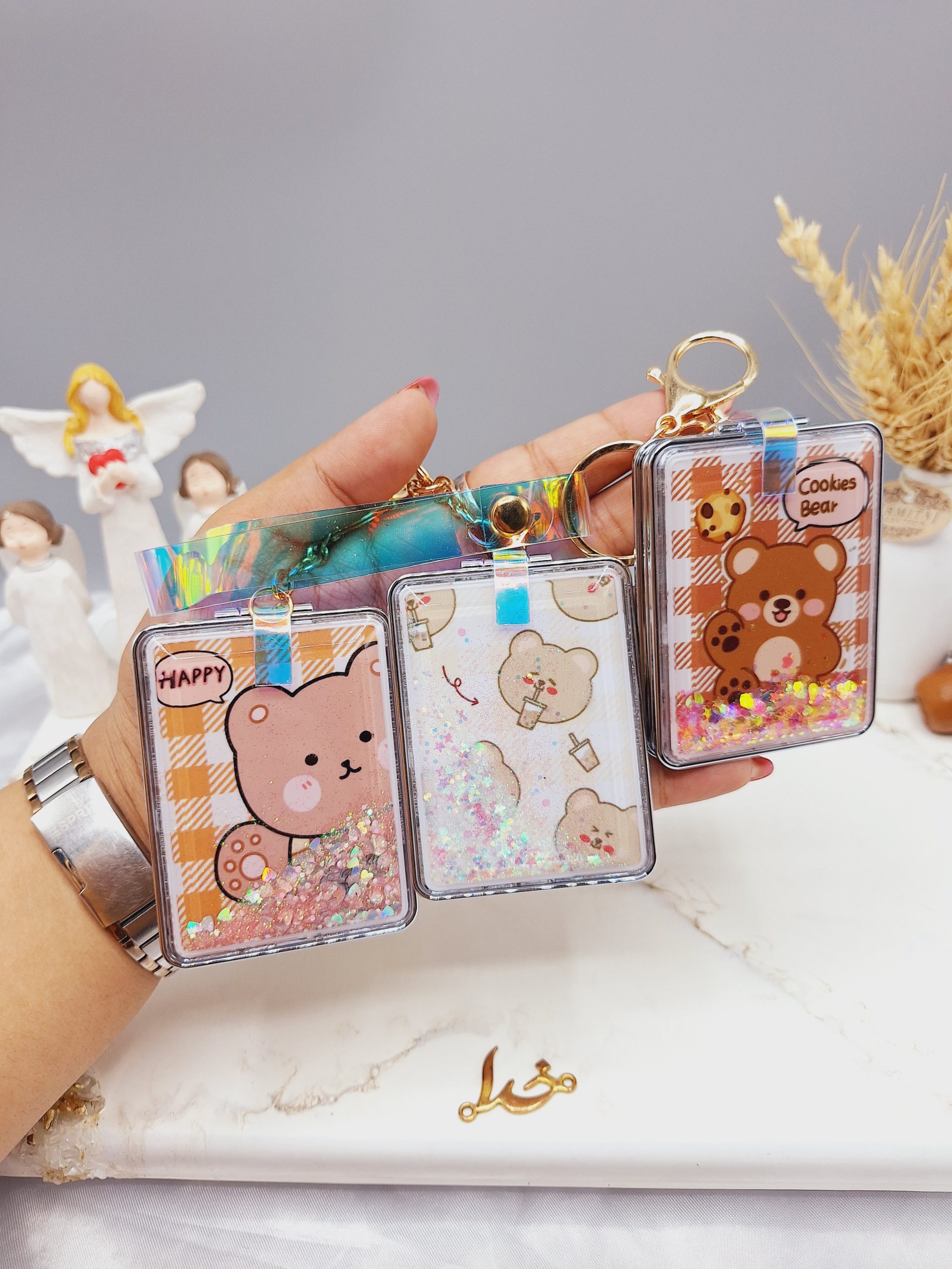 آینه شاین اکلیلی مستطیلی طرح خرس بانمک به همراه آویز قفلی کد 66019