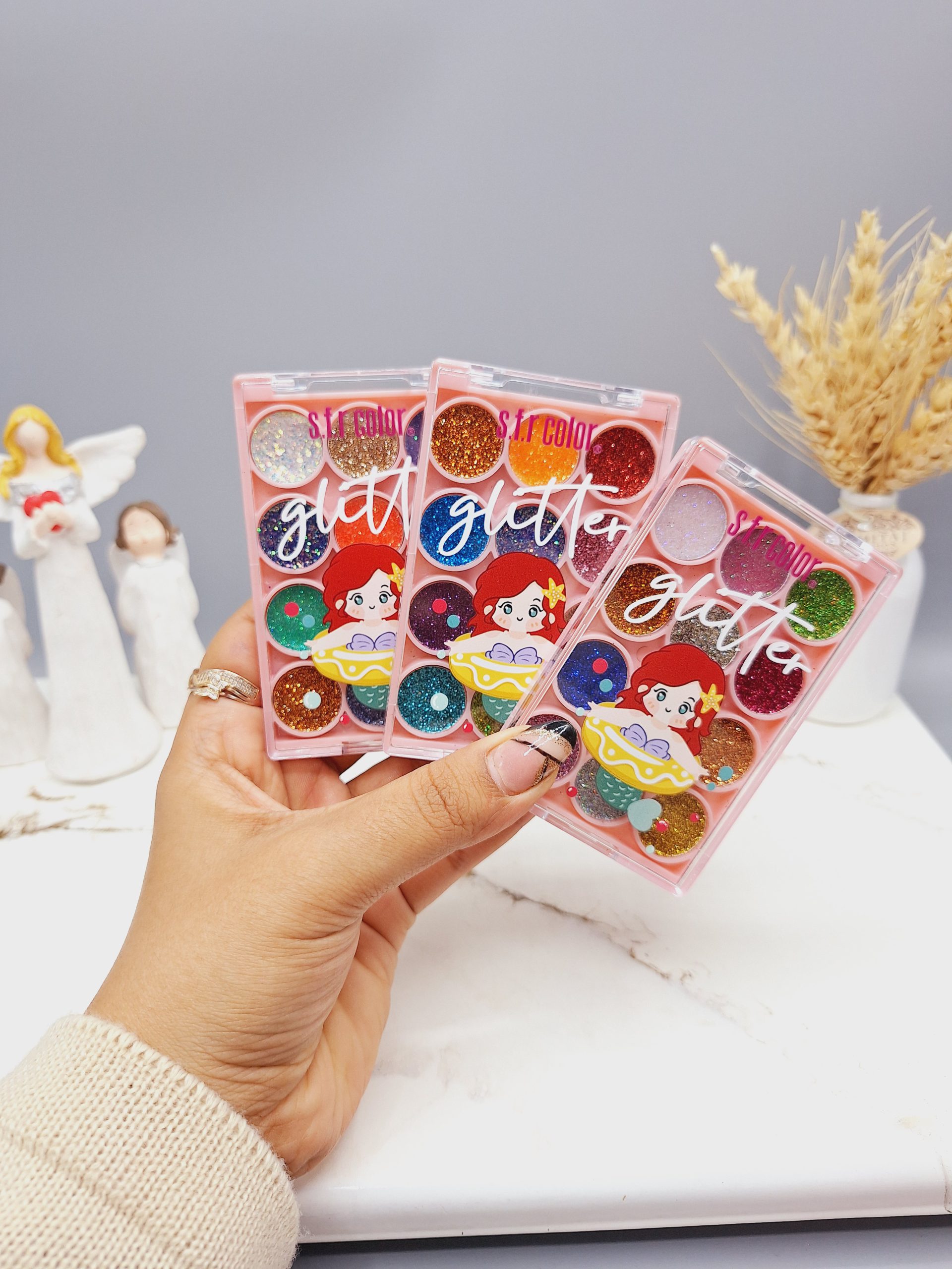 پالت سایه چشم گلیتری زیبا 12 تایی طرح پری کد 8087