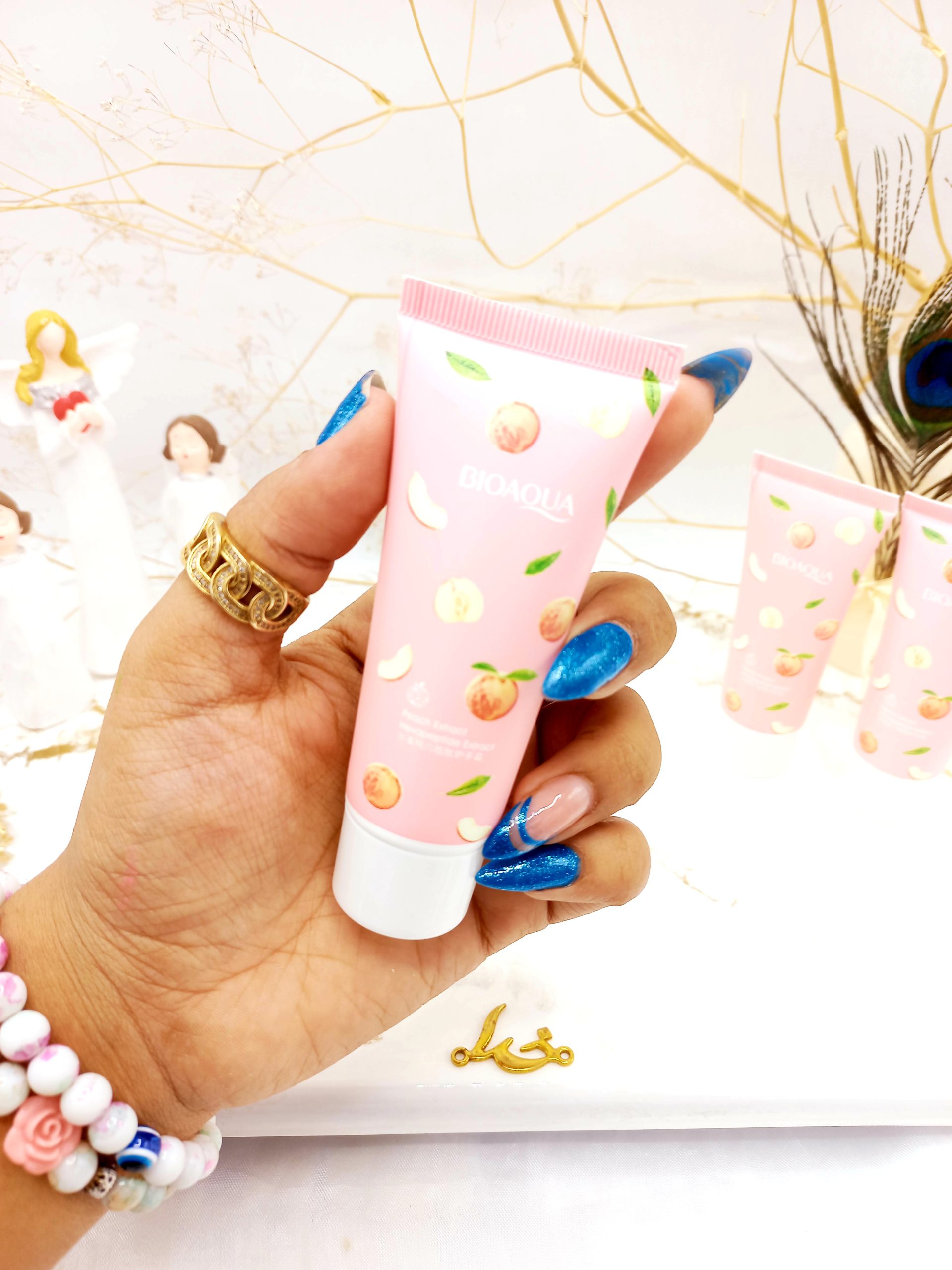 کرم دست مرطوب کننده و آبرسان خوشبو هلو 30گرم بیوآکوا کد BQY67932