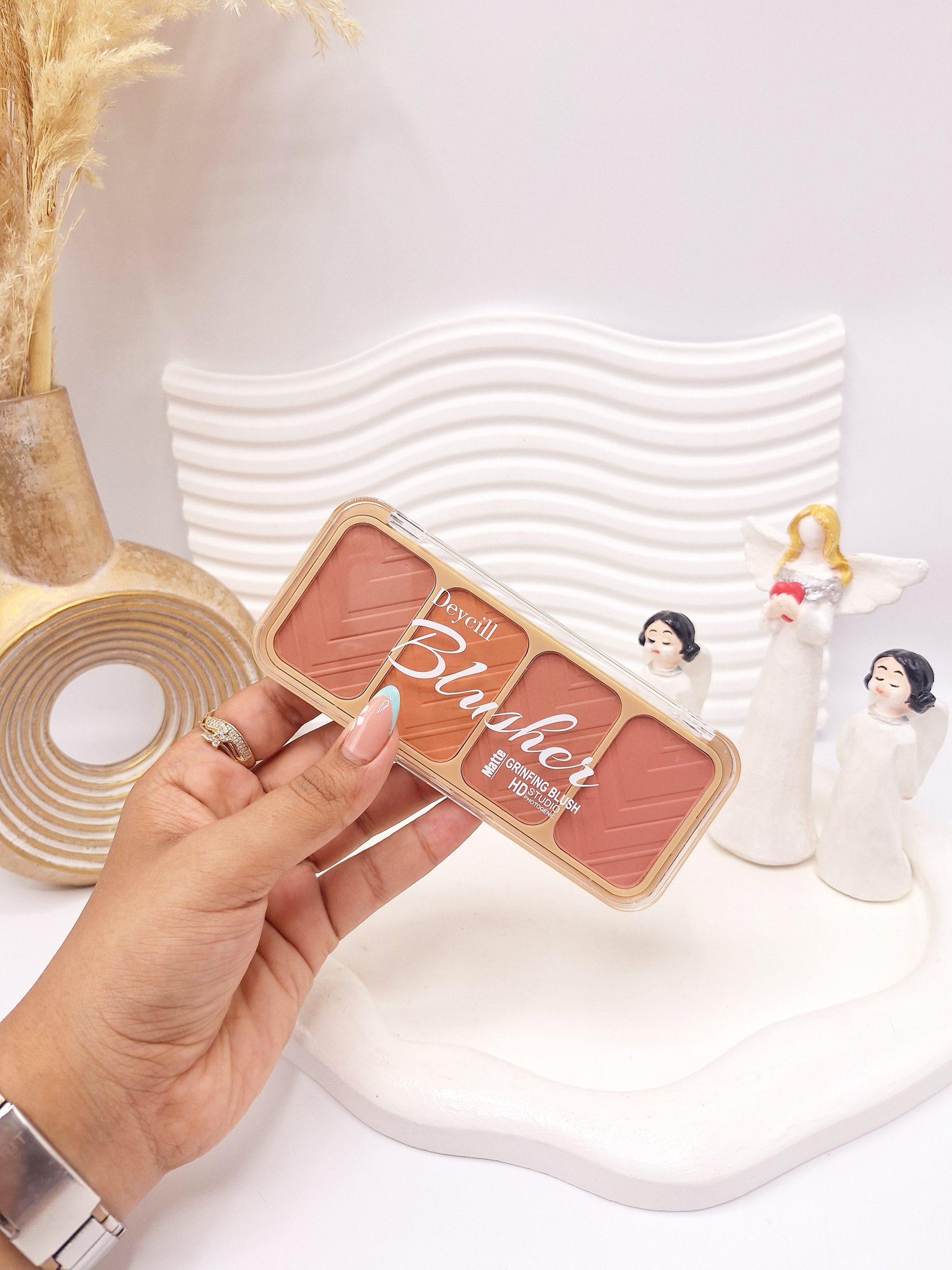 پالت رژ گونه 4 تایی برند دی سل کد 22170