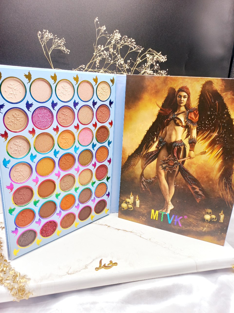 پالت سایه بسیار کاربردی ۱۰۵ رنگ برند متوک MTVK کد L_0006