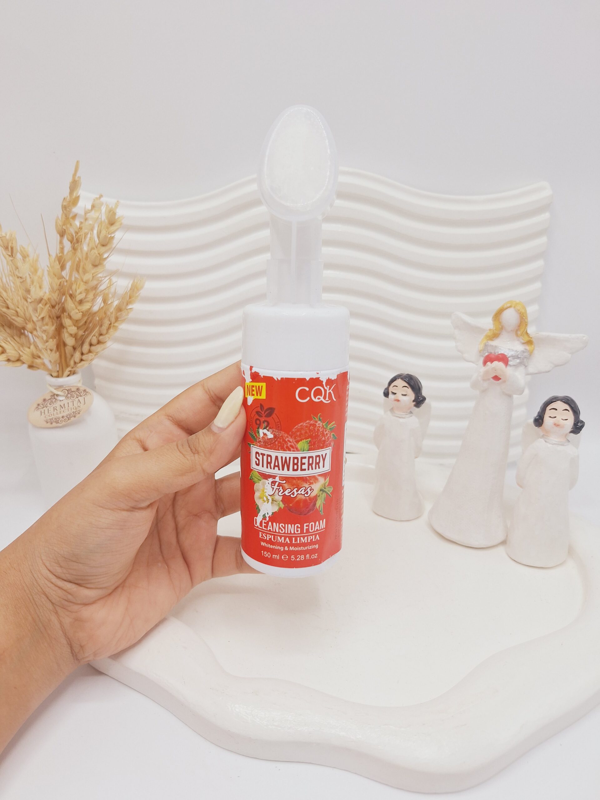 فوم براش دار توت فرنگی برند CQk کد 3930