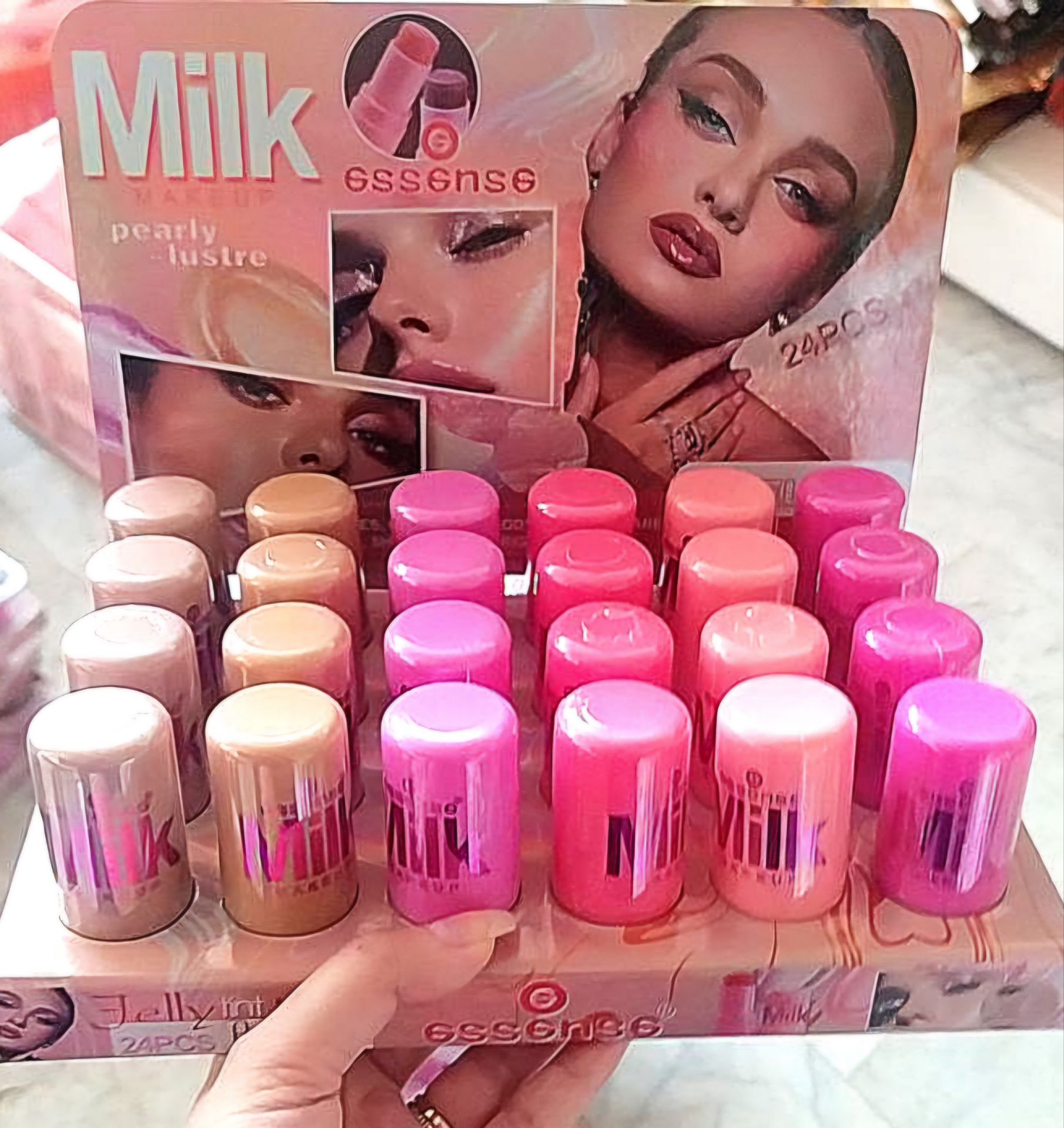 تینت لب ژله ای اکلیلی استوانه ای برند اسنس کد 208