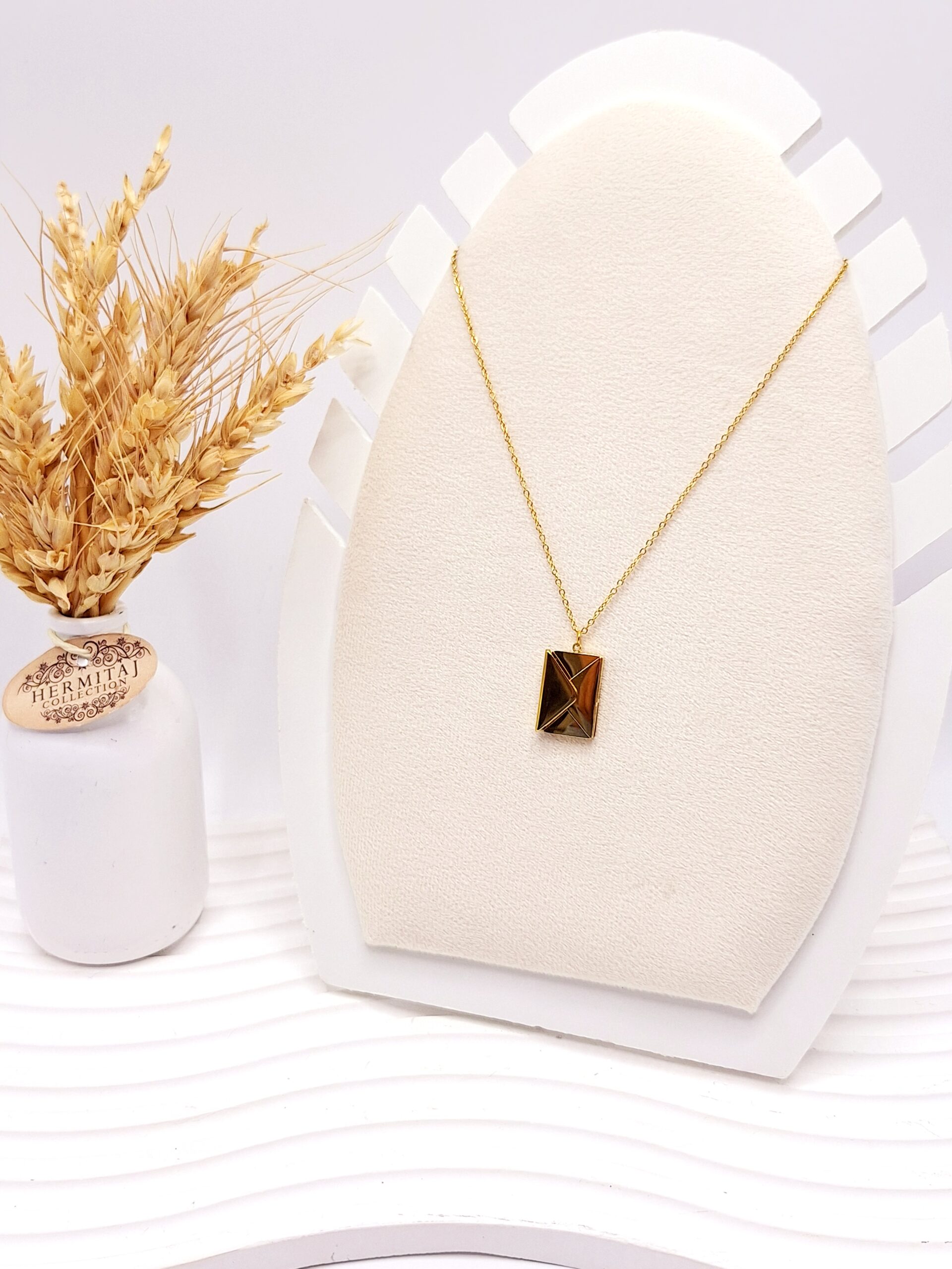 گردنبند مدل پاکت نامه طلایی