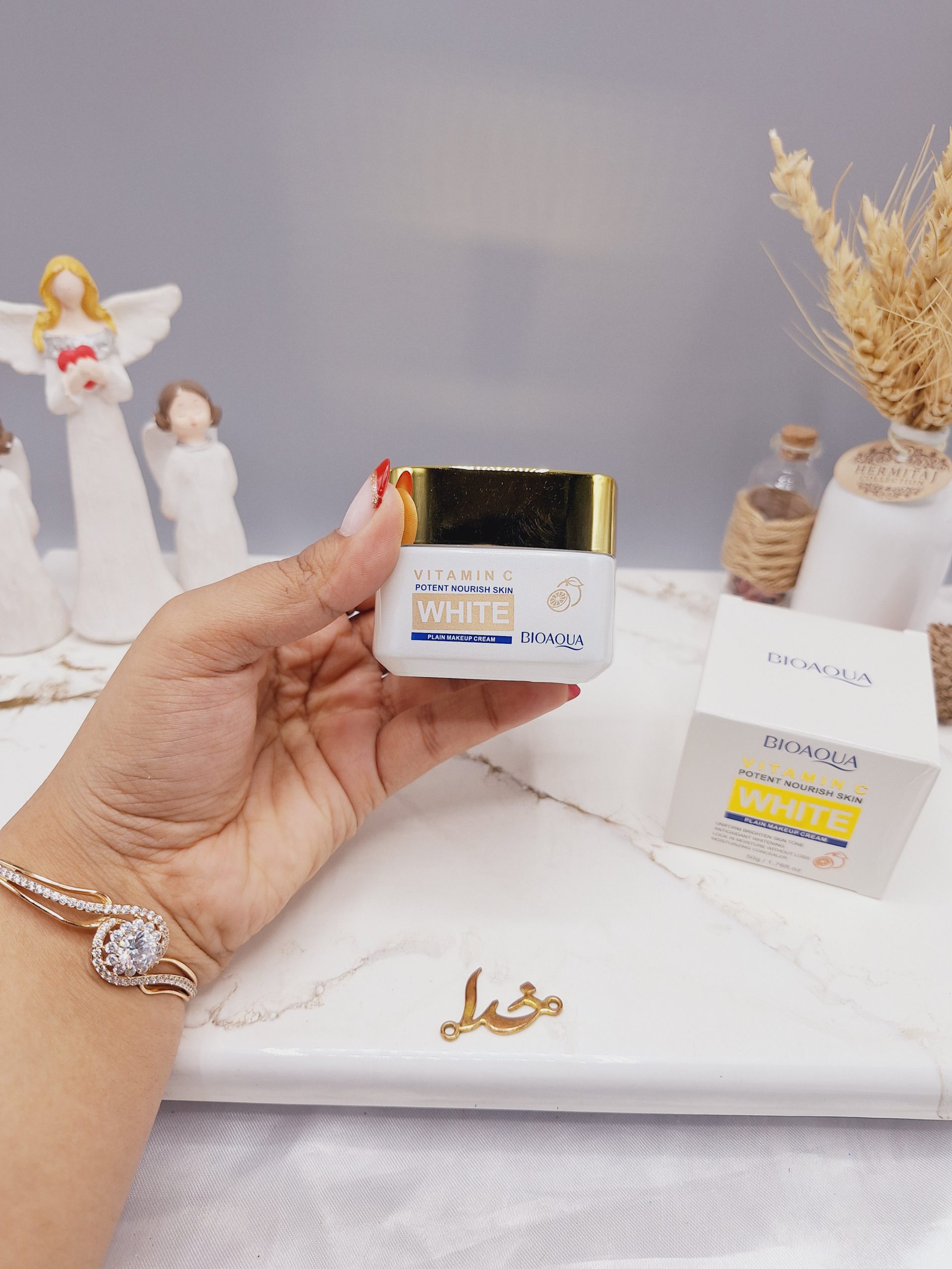 کرم روشن کننده و ضدلک ویتامین سی برند بیوآکوا BIOAQUA کد BQY 88647