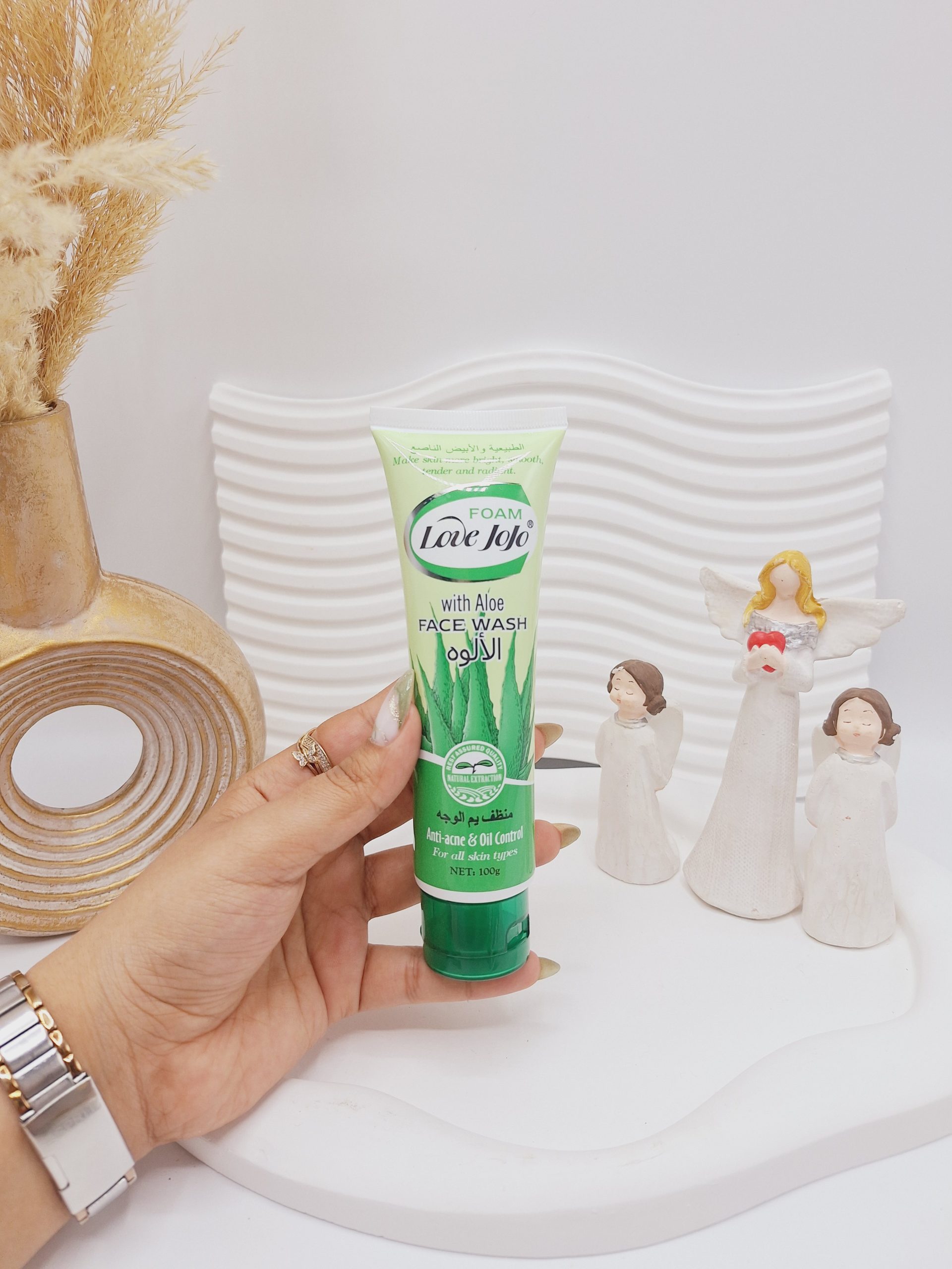 فوم شستشو مرطوب کننده آلوئه ورا برند Lovejojo کد 1852