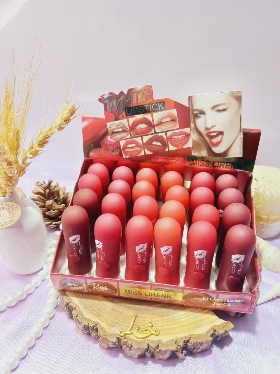 رژ جامد پرطرفدار میس لرن مات MISS LIRENN کد MI6169