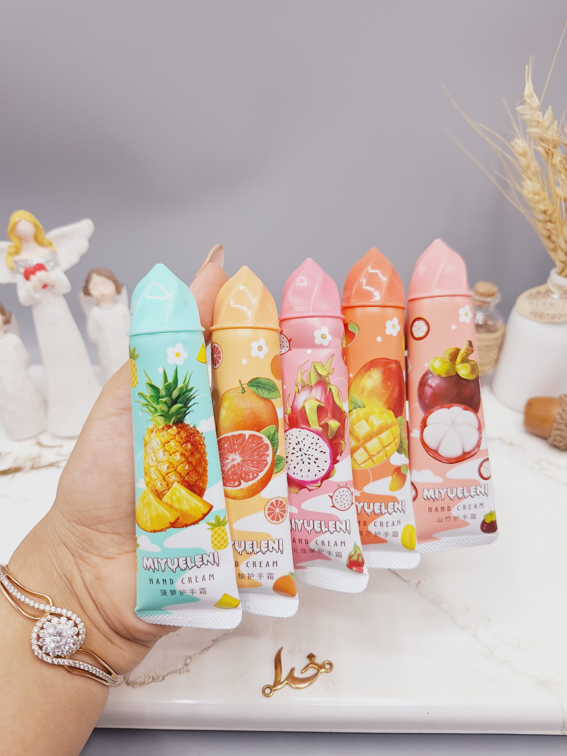 پک پنج عددی کرم دست مدل شکوفه طرح میوه های استوایی برند MIYUELENI کد 7890