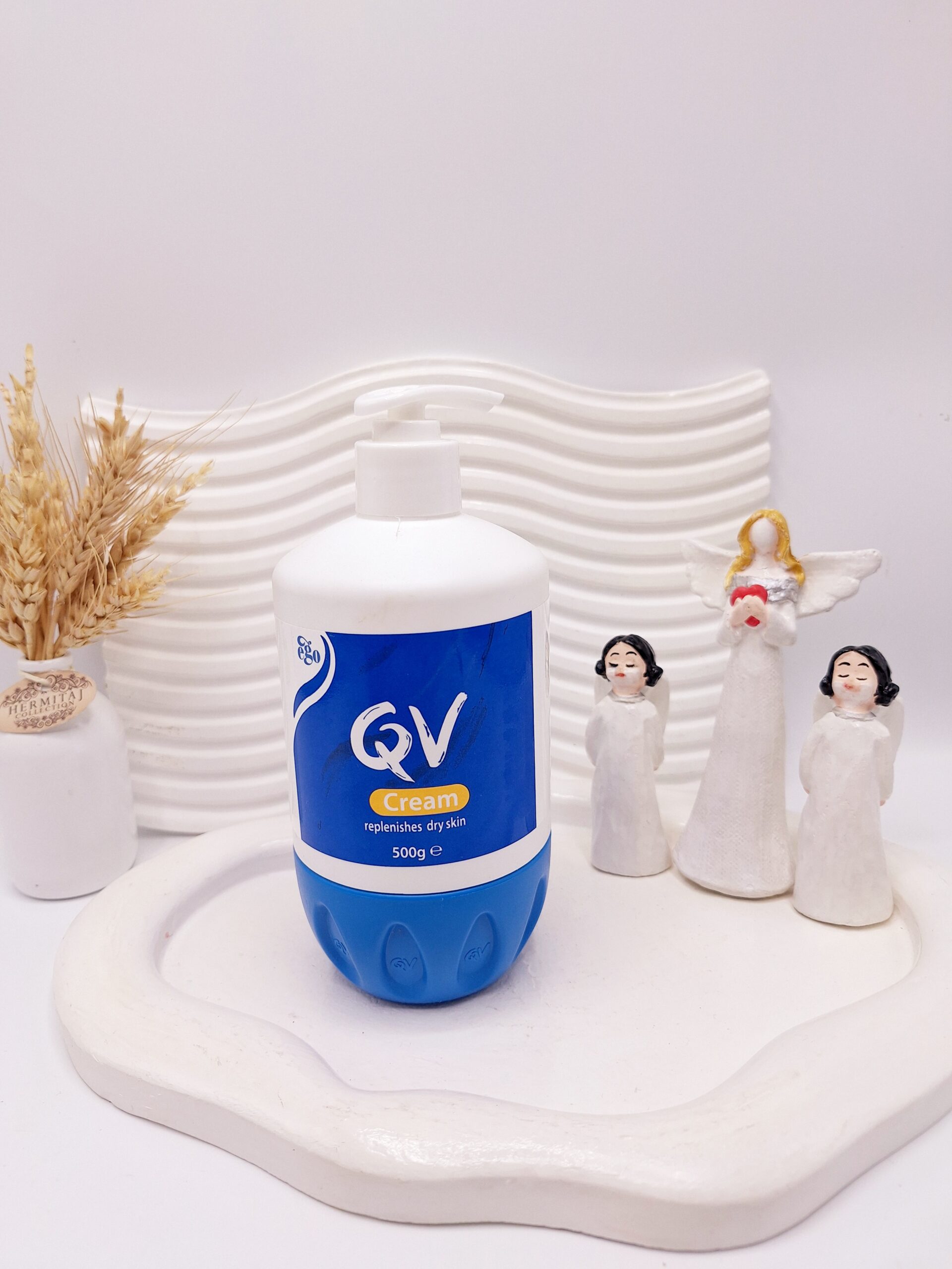 کرم مرطوب کننده پوست خشک کیو وی پمپی QV Cream حجم 500 گرم کد 2716