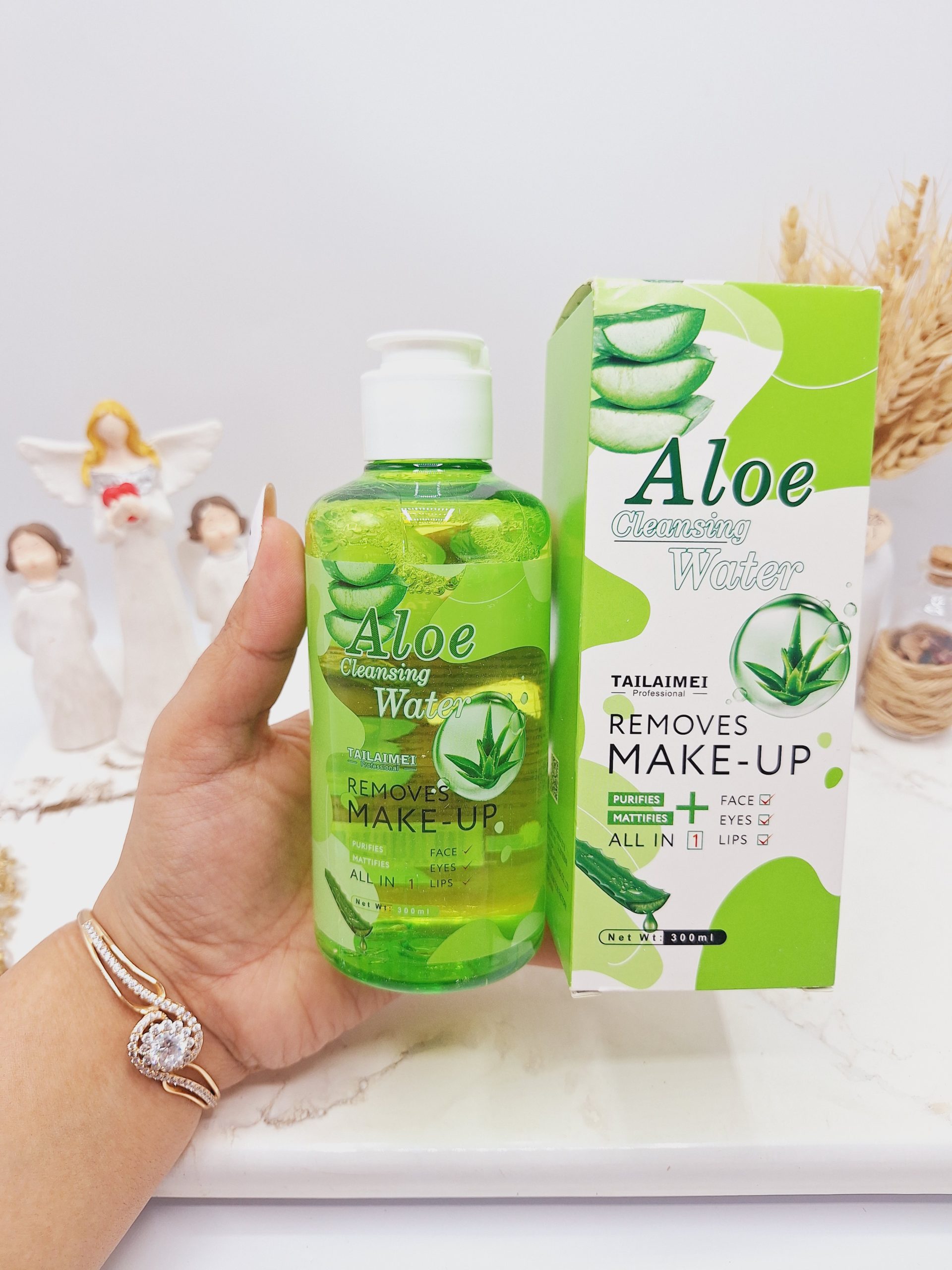 آرایش پاک کن آلوئه ورا برند TAILAIMLIکد  R004