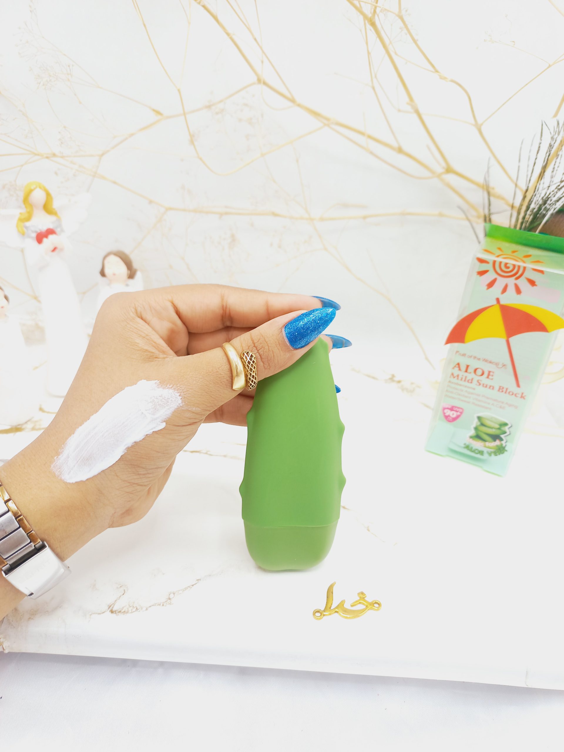 ضد آفتاب SPF90 مدل آلوئه ورا حجم 50 میل وکالی کد WKL328