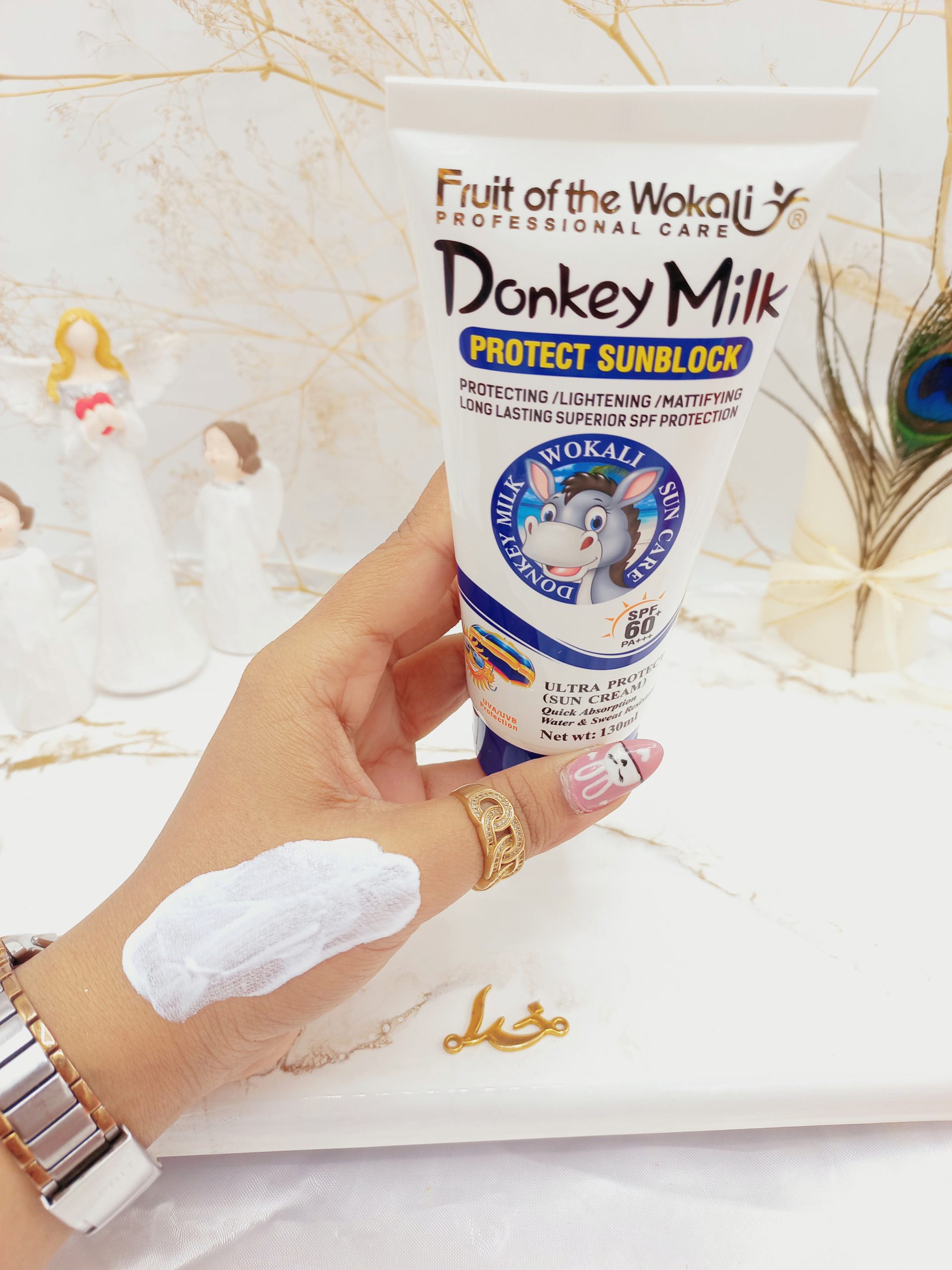 کرم ضدآفتاب  روشن کننده و مات کننده شیر الاغ SPF60 وکالی Wokali کد HA3085