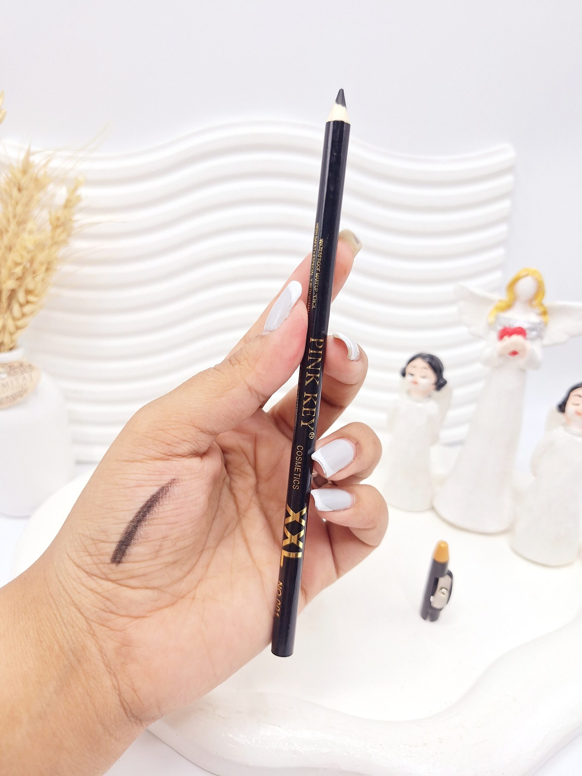 مداد چشم مشکی تراش دار برند پینک کی کد 8900