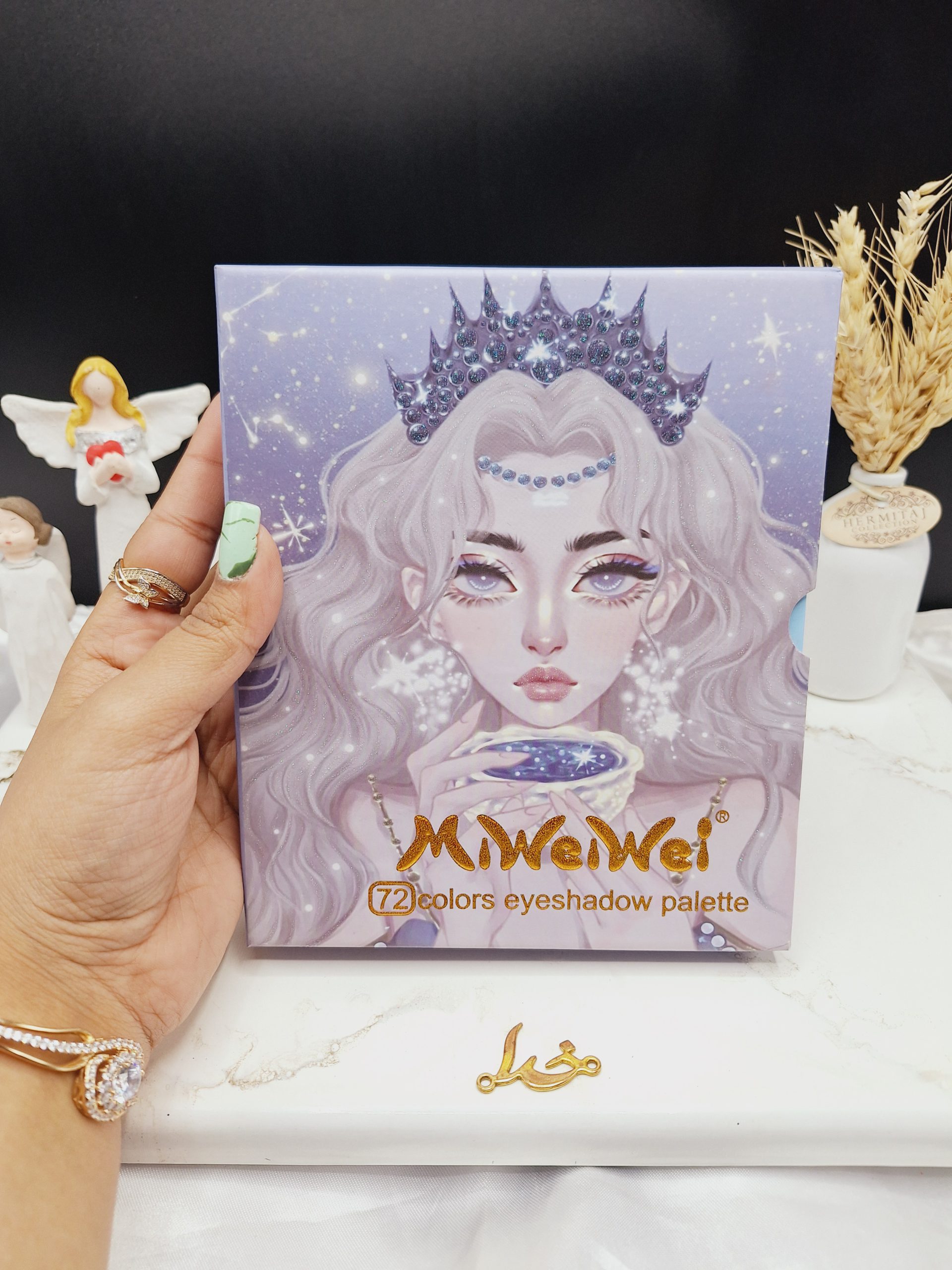 پالت سایه 3 طبقه 79 رنگ طرح ملکه برند Miweiwei کد MWW_8001