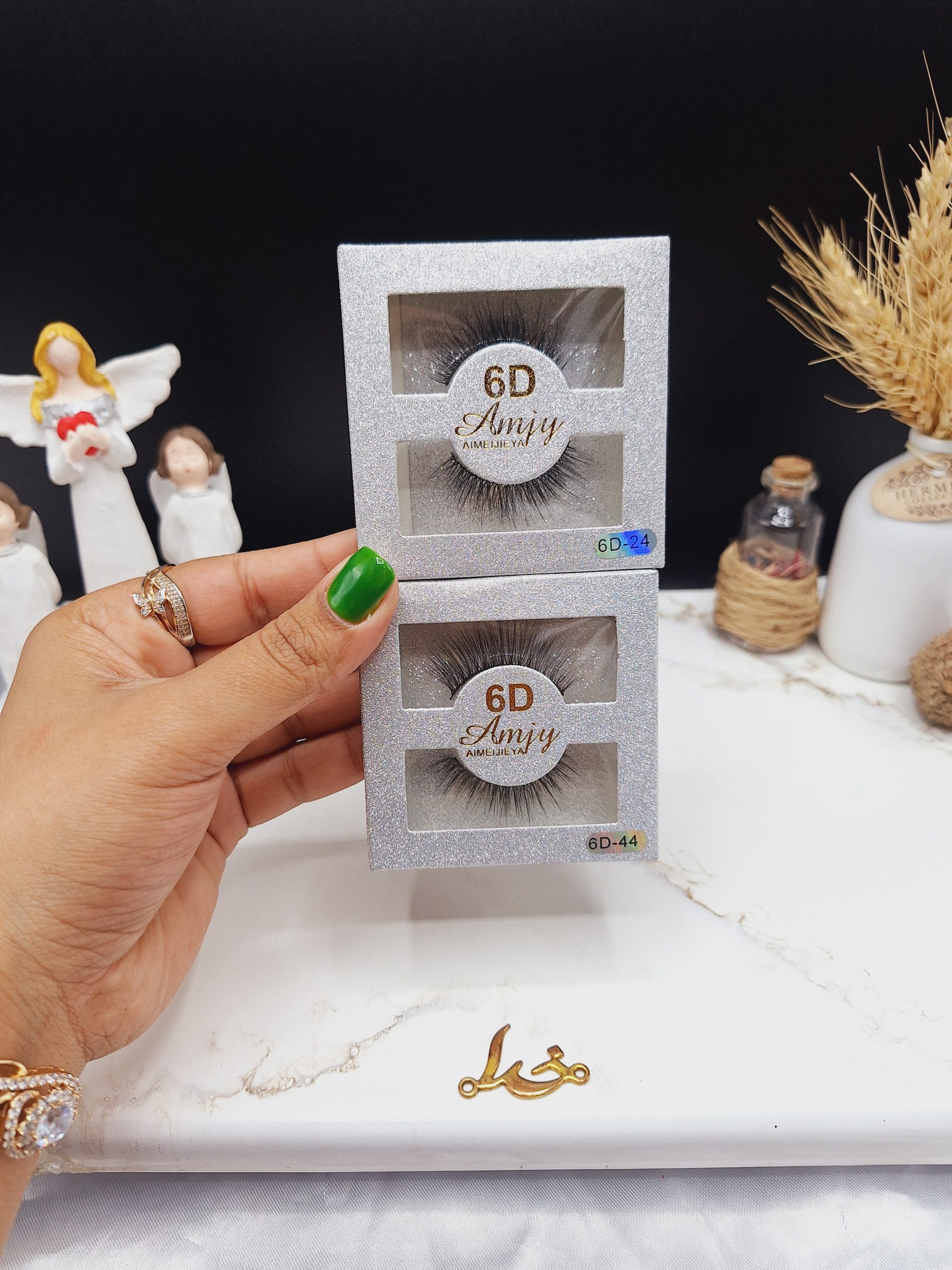 مژه مصنوعی 6 بعدی کارتن سفید برند Amjy کد JY_001
