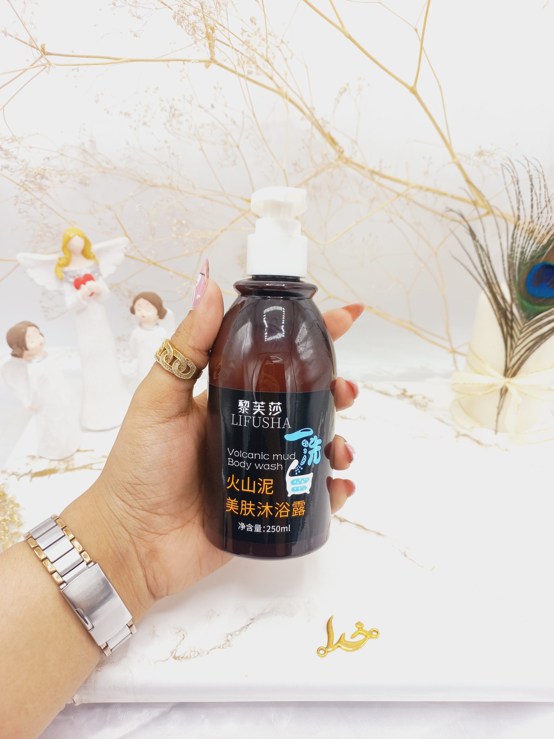 شامپو سفیدکننده صورت و بدن جادویی لیفوشا کد 100044 اصلی