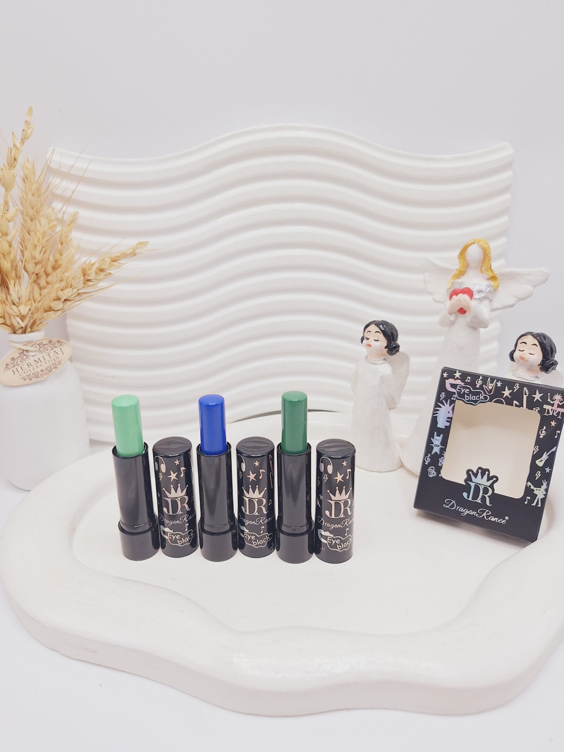 پک رژ جامد هالیوون( شماره D) برند دراگون رانی کد DR81