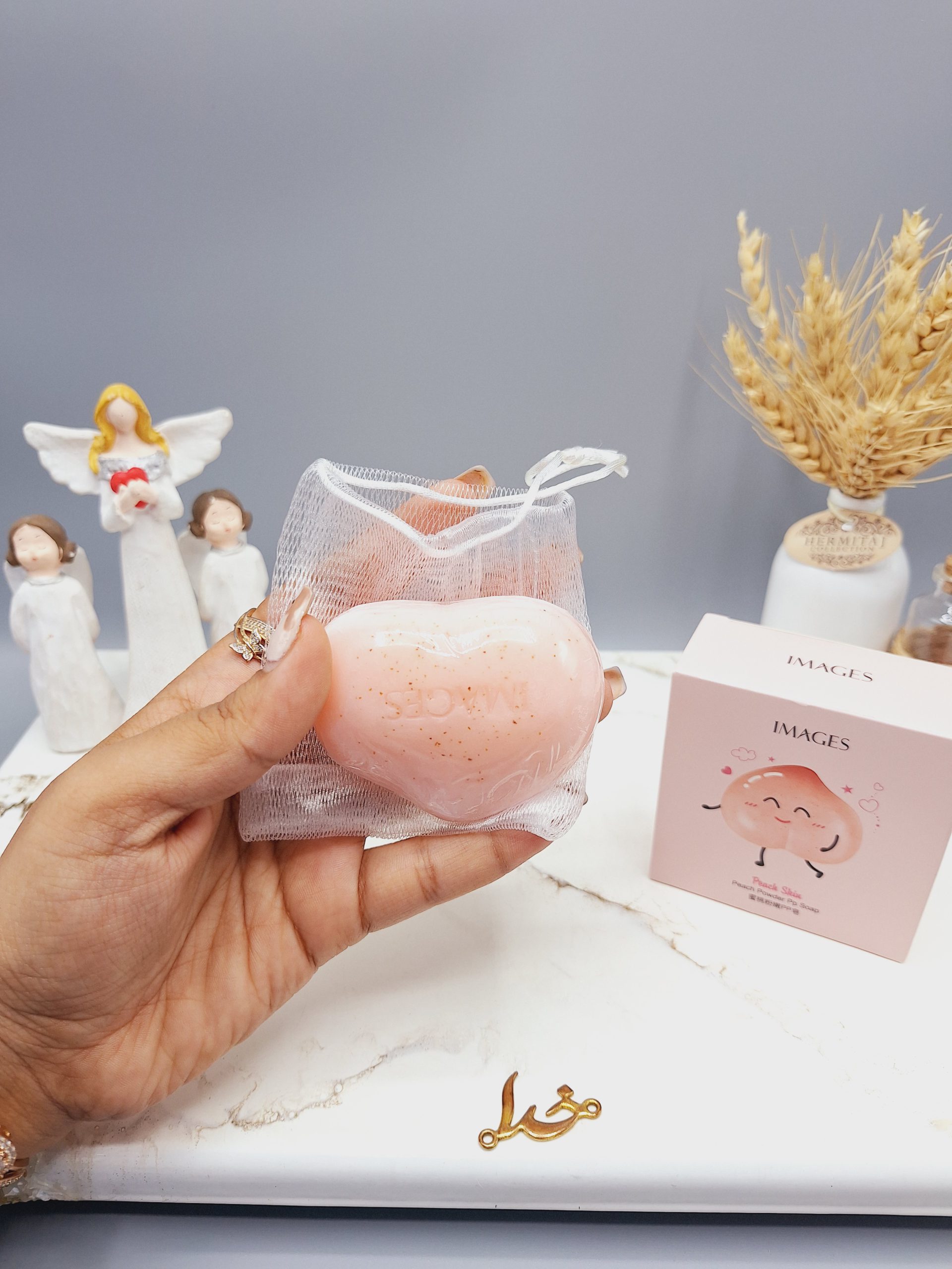 صابون و اسکراب سفید کننده واژن و باسن هلویی برند ایمیجز کد M71006