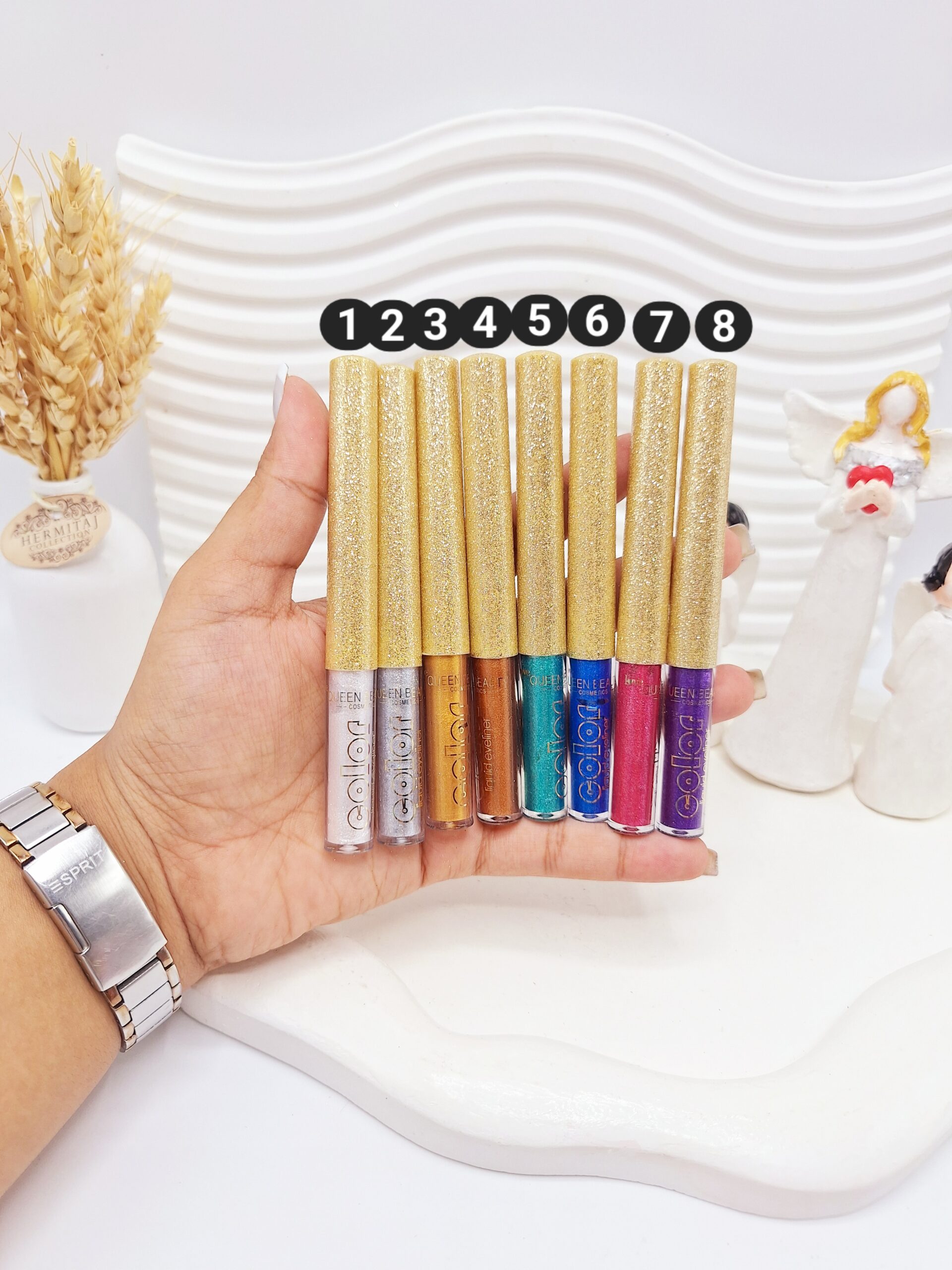 خط چشم شاین دار پوکه طلایی برند اونلی بیوتی کد 1138