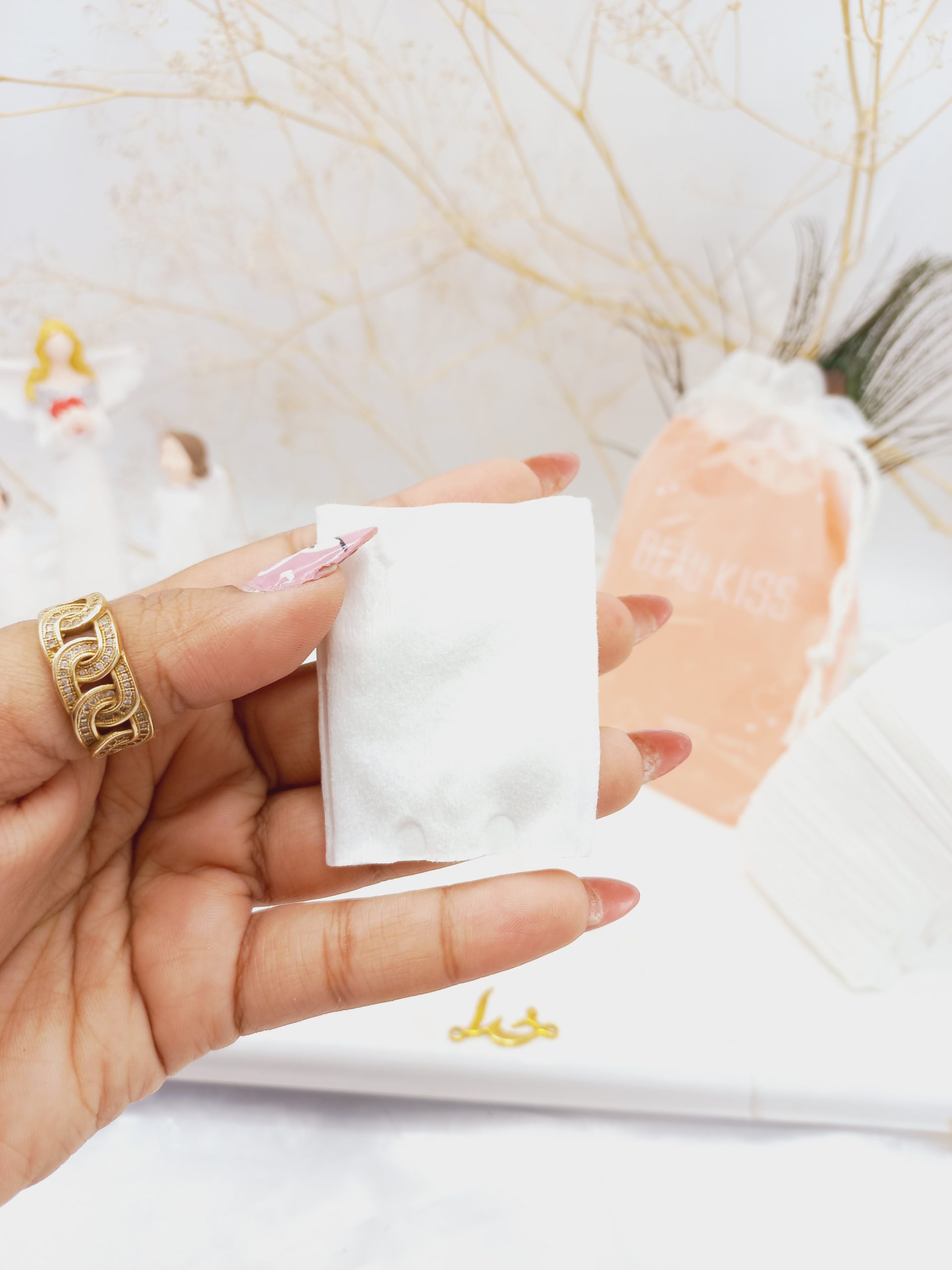 پد پاک کننده آرایش صورت بسته 60 عددی با کیفیت