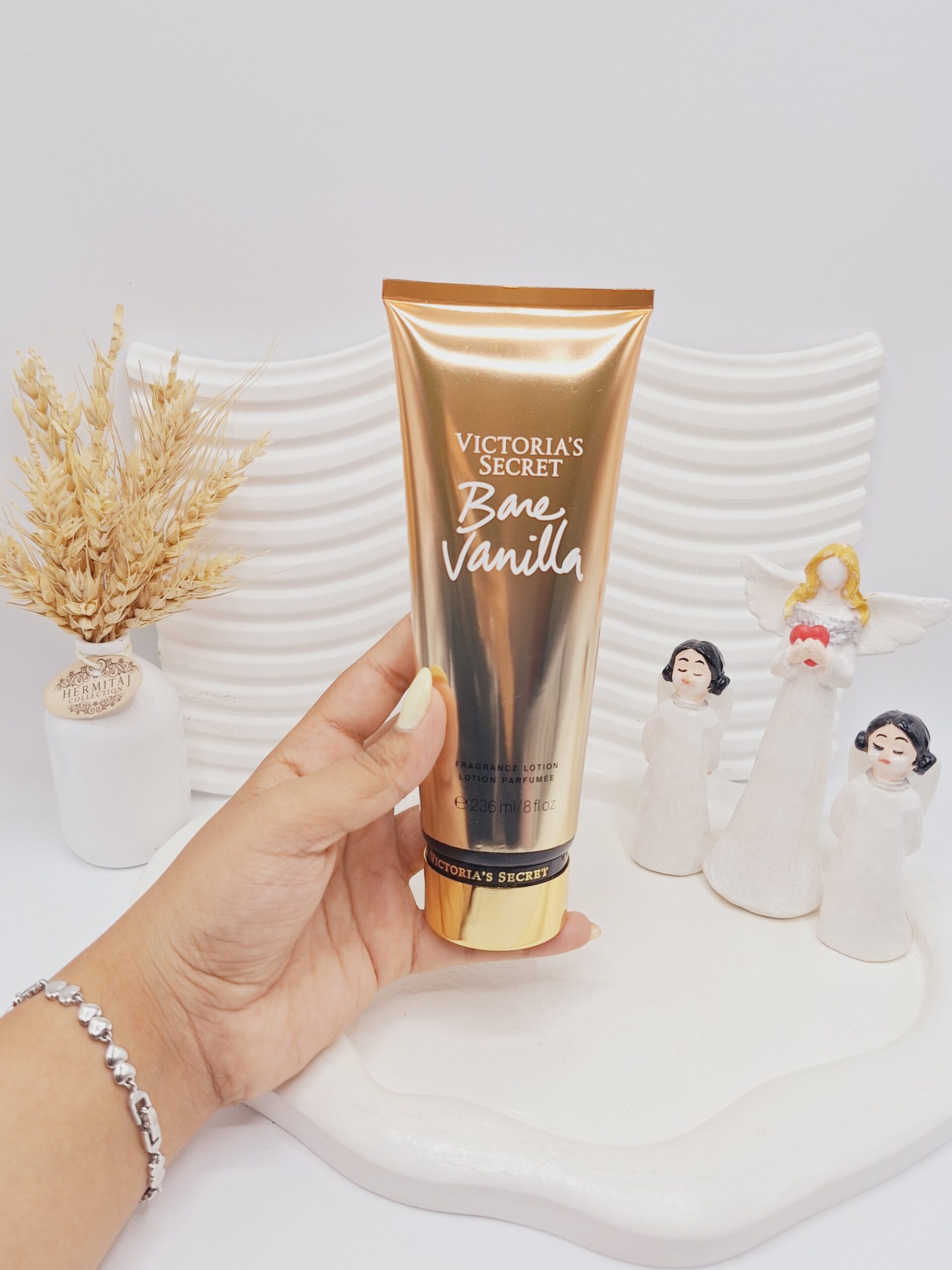 لوسیون بدن ویکتوریا سکرت مدل Bare Vanill حجم 237 میل کد 1705