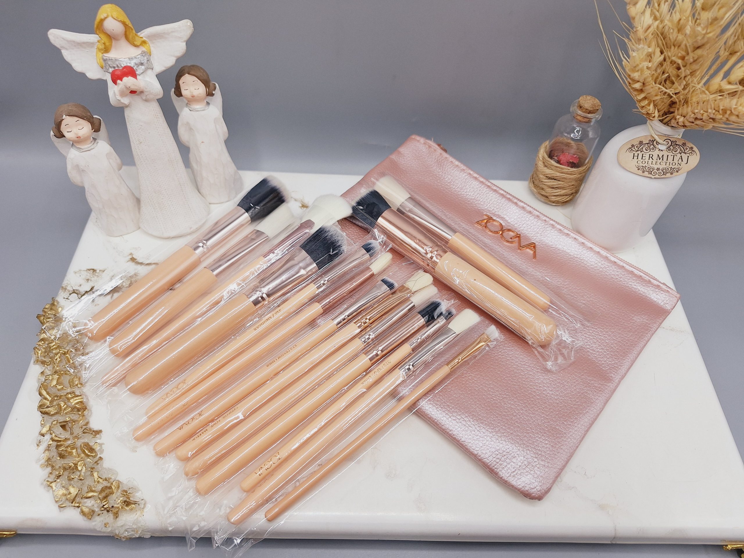 ست براش مشکی اصل 15 عددی لاکچری زووا با کیف چرمی ZOEVA ( رنگ کالباسی)