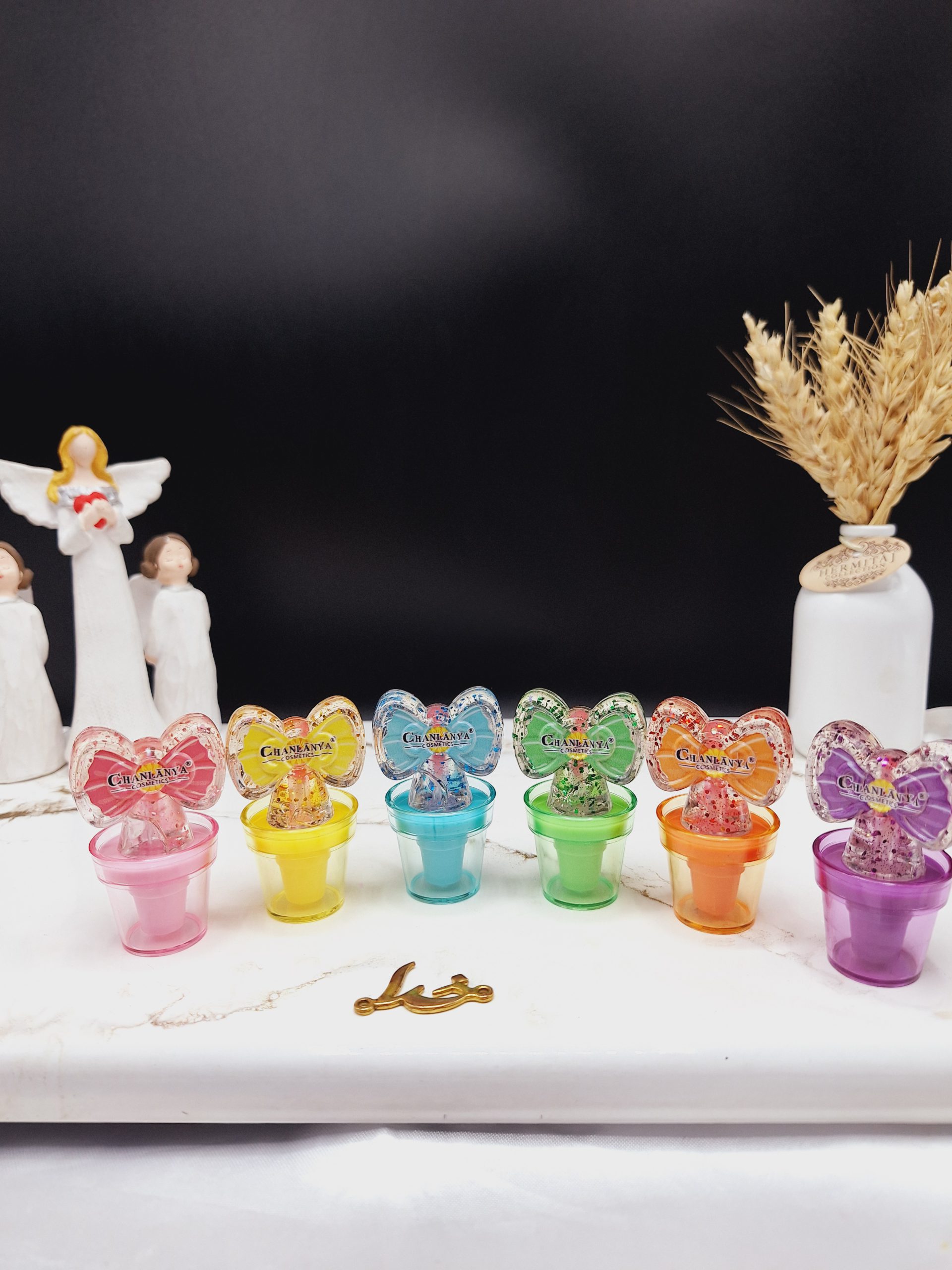 برق لب شاین دار طرح پاپیون برند چانلانیا CHANLANYA کد 8796