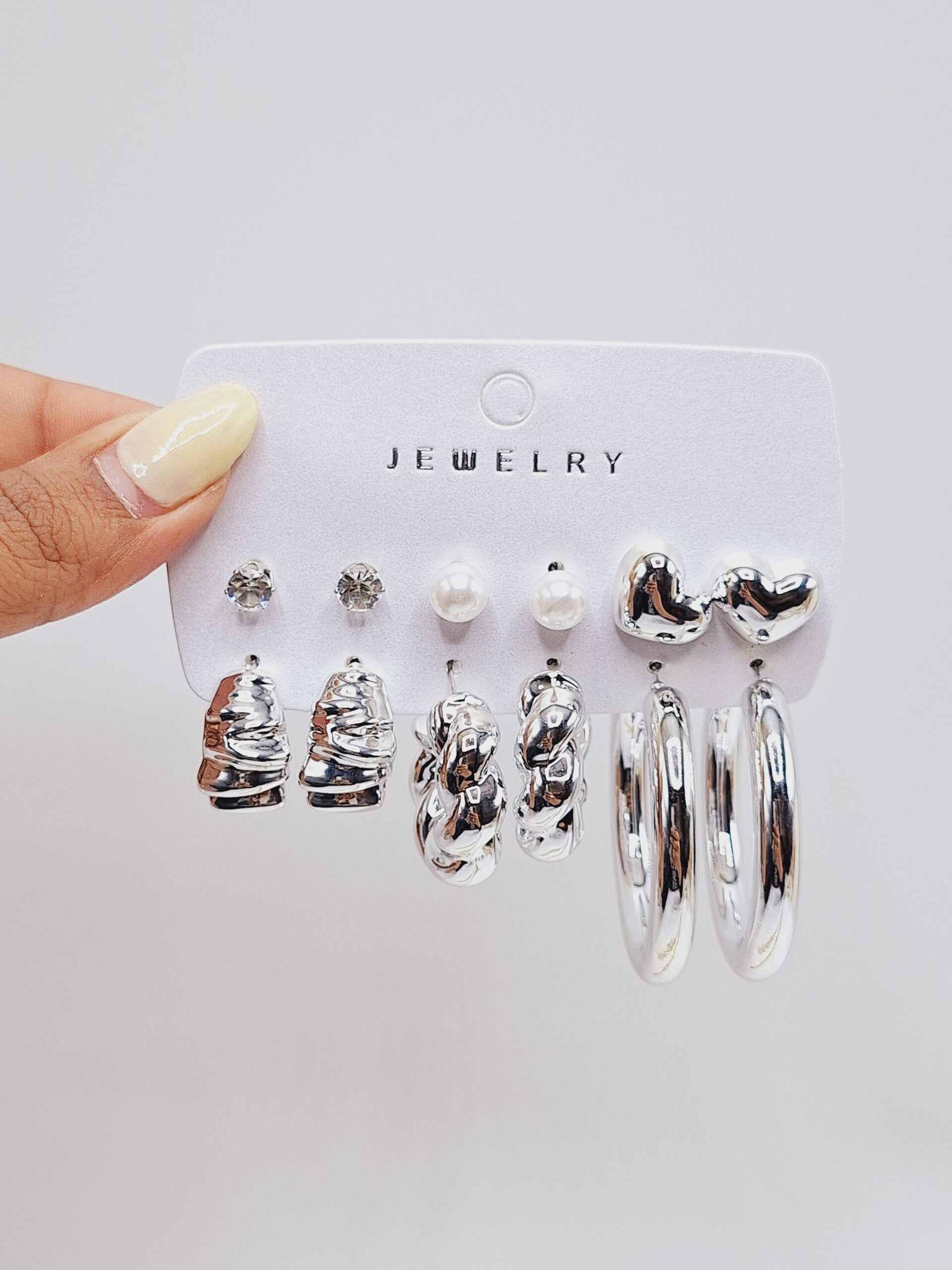 پک گوشواره 6 تایی مجلسی آبکاری رادیوم (طرح اول)