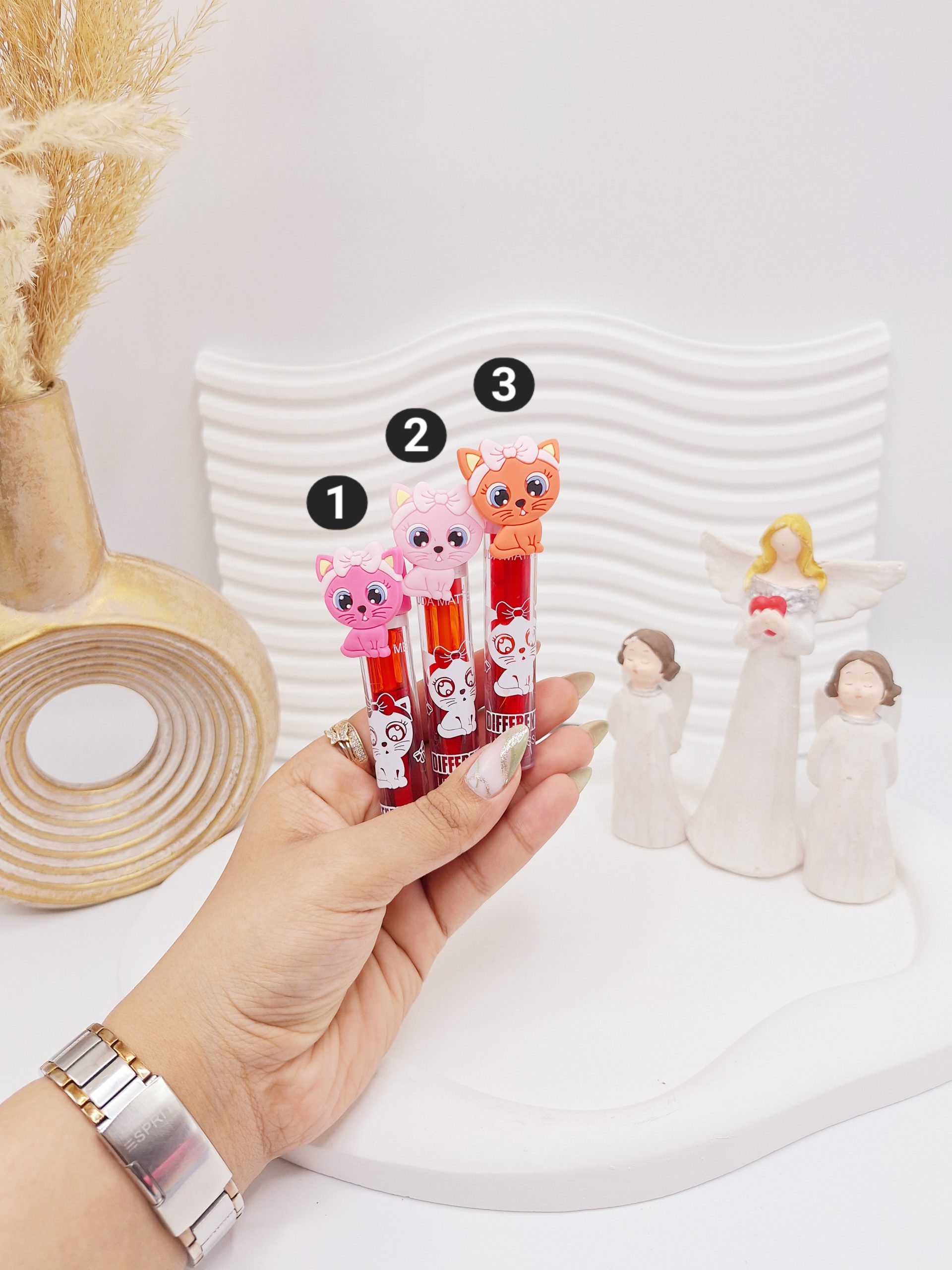 تینت لب پیشی ناز برند هدا مات می کد 328