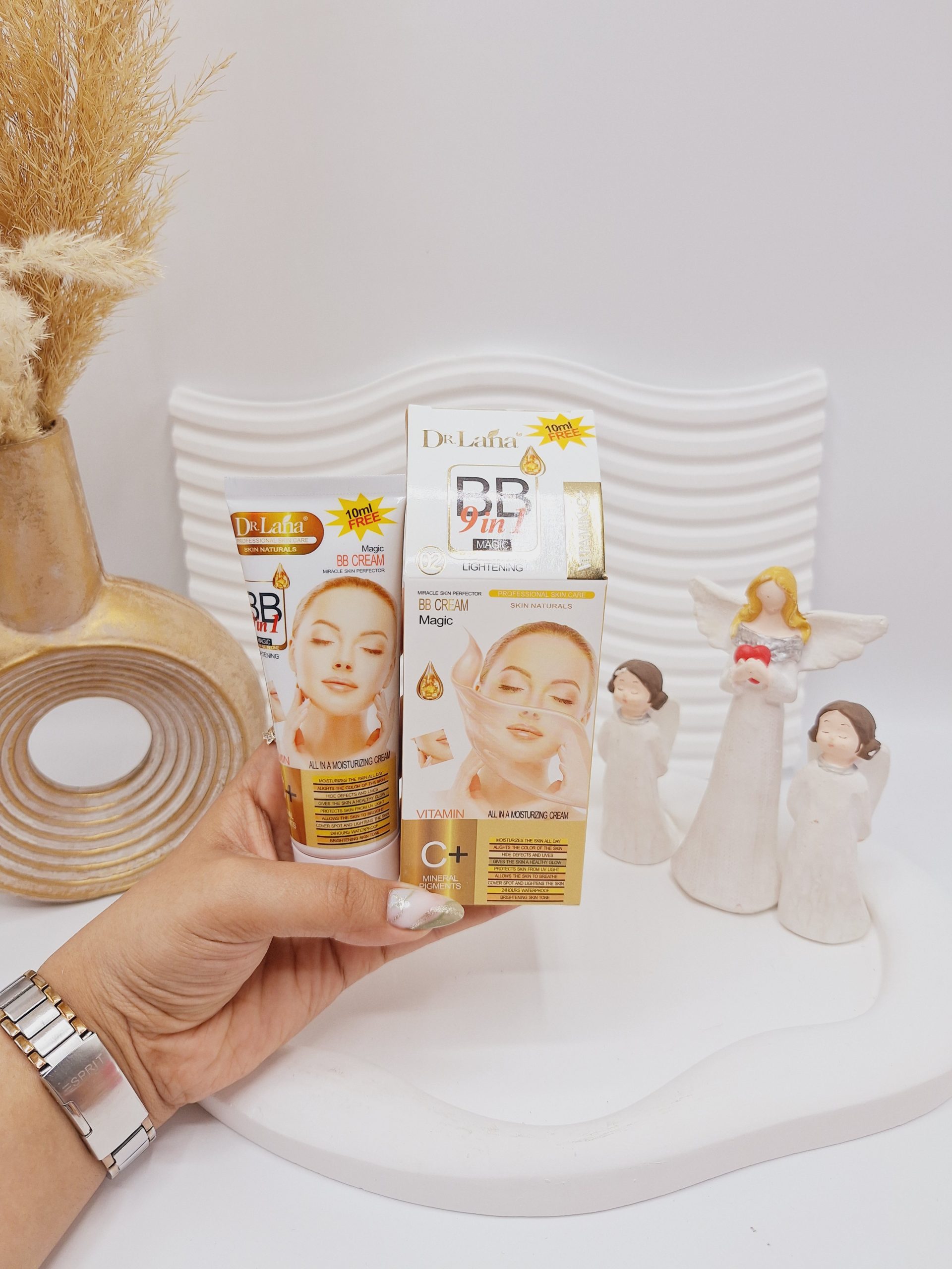 BB کرم دارای ویتامین سی با کاور بالا و پوشانندگی عیوب کد 3820