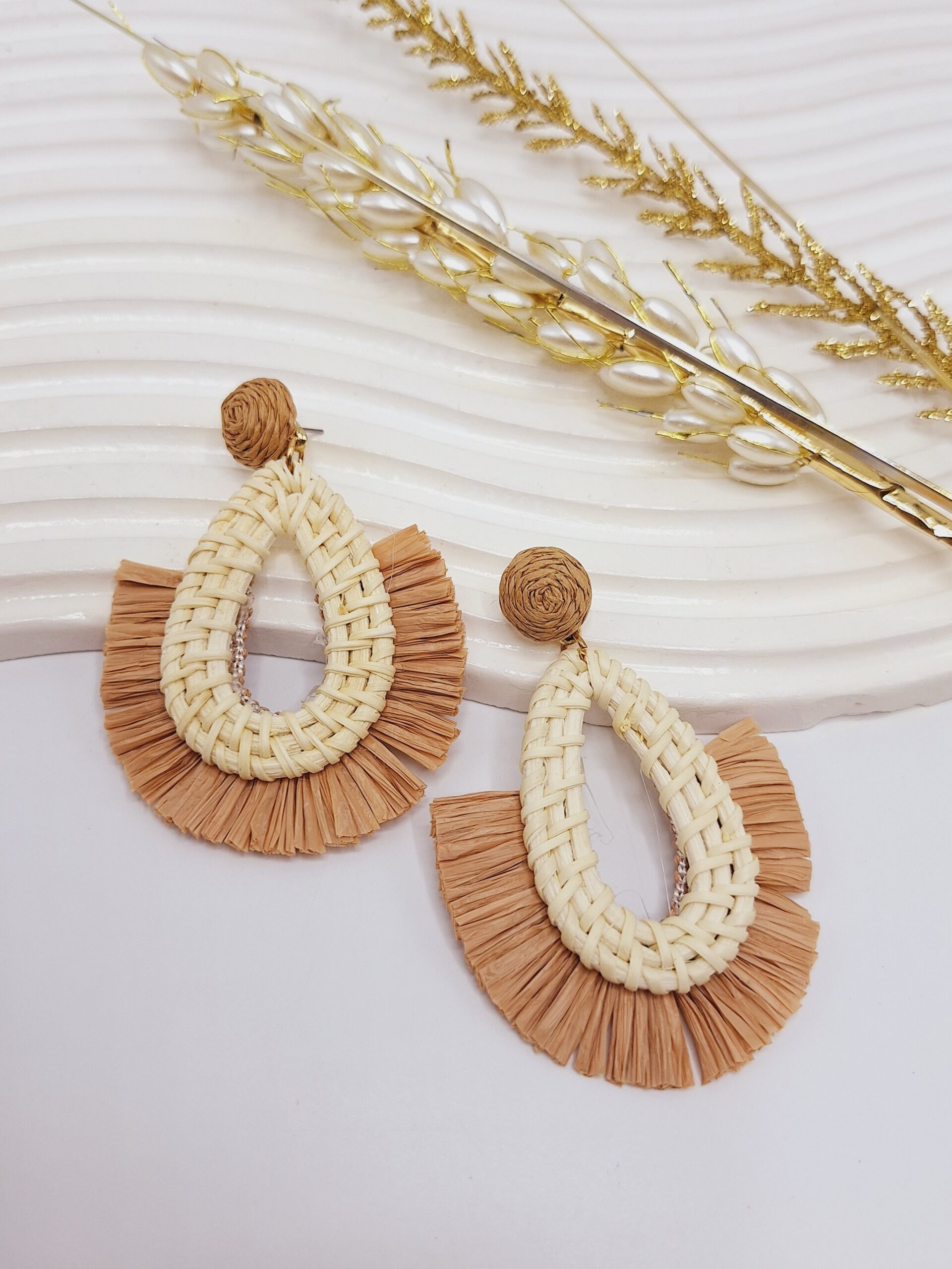 گوشواره حصیری مدل ریش دار