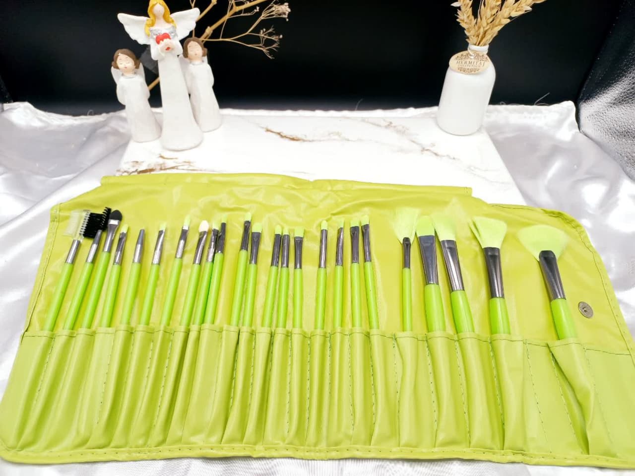 کیف براش حرفه ای 24 تیکه مخصوص میکاپ