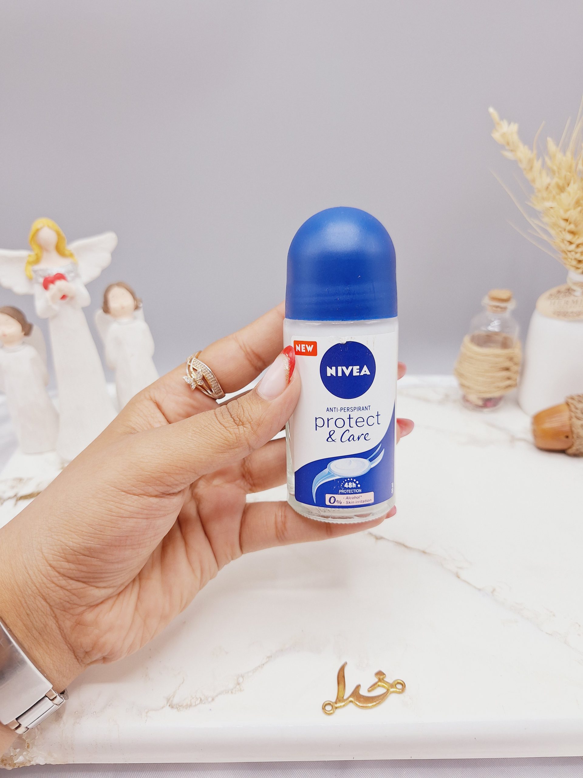 مام رول ضد تعریق زنانه نیوآ مدل Protect and Care حجم 50ml کد 2174