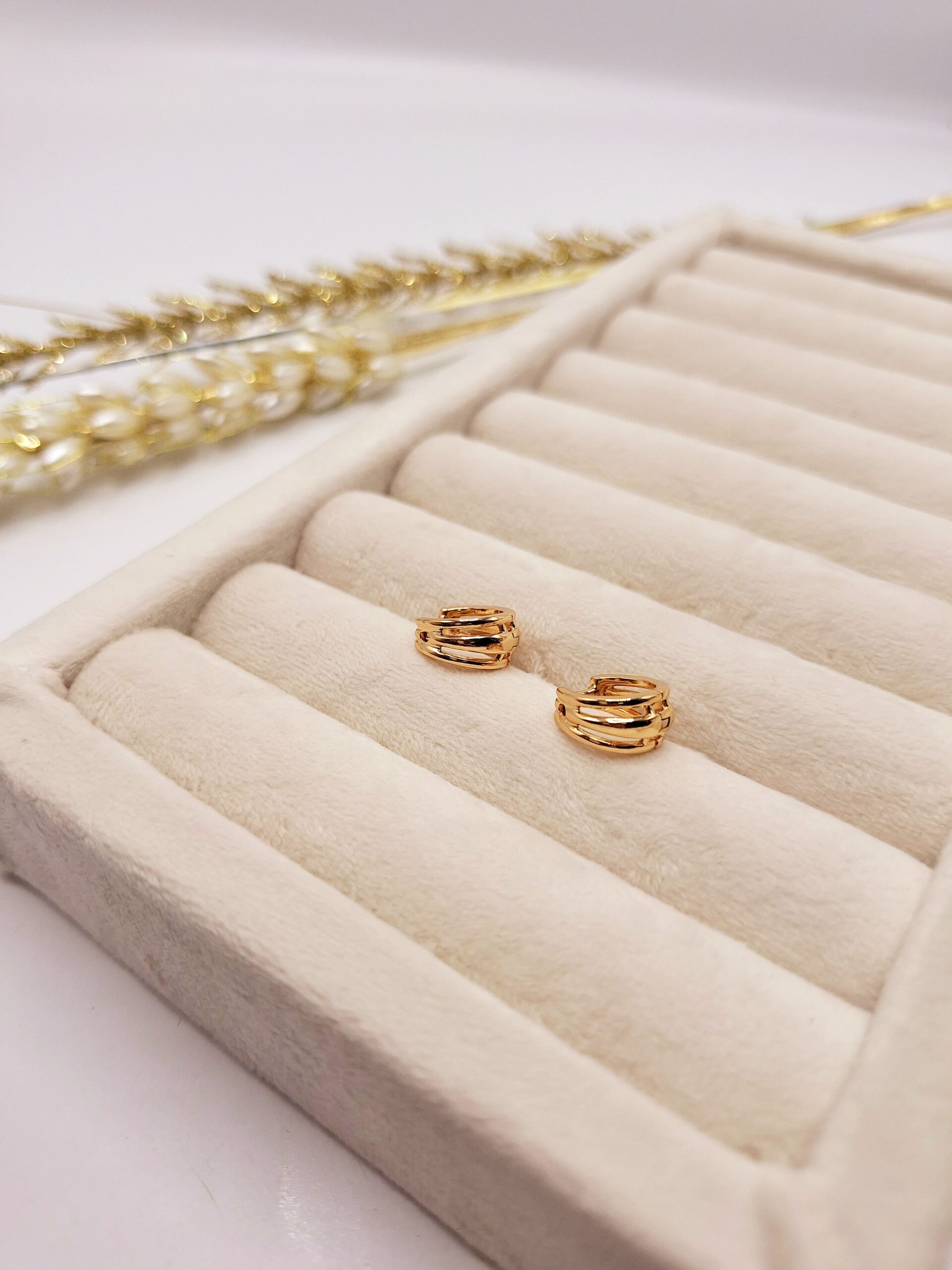 گوشواره طلایی سه لاین برند ژوپینگ