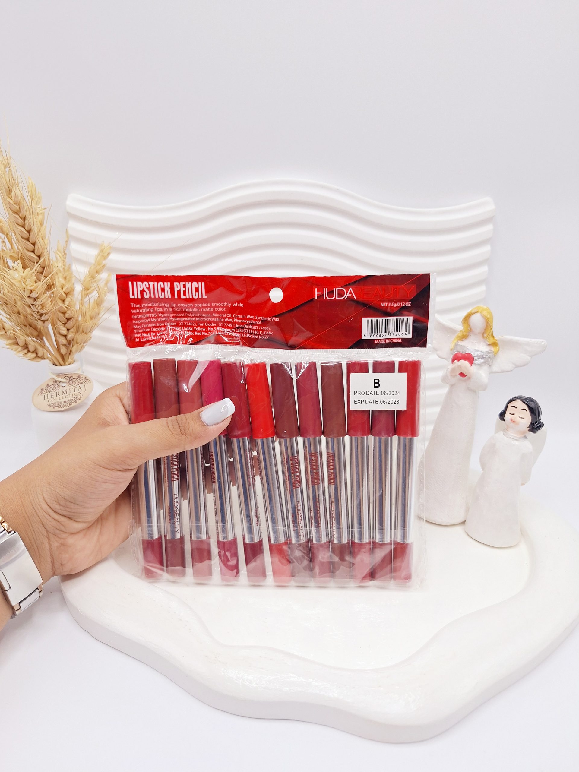 پک 12 تایی رژ مدادی برند هدا بیوتی کد 2064