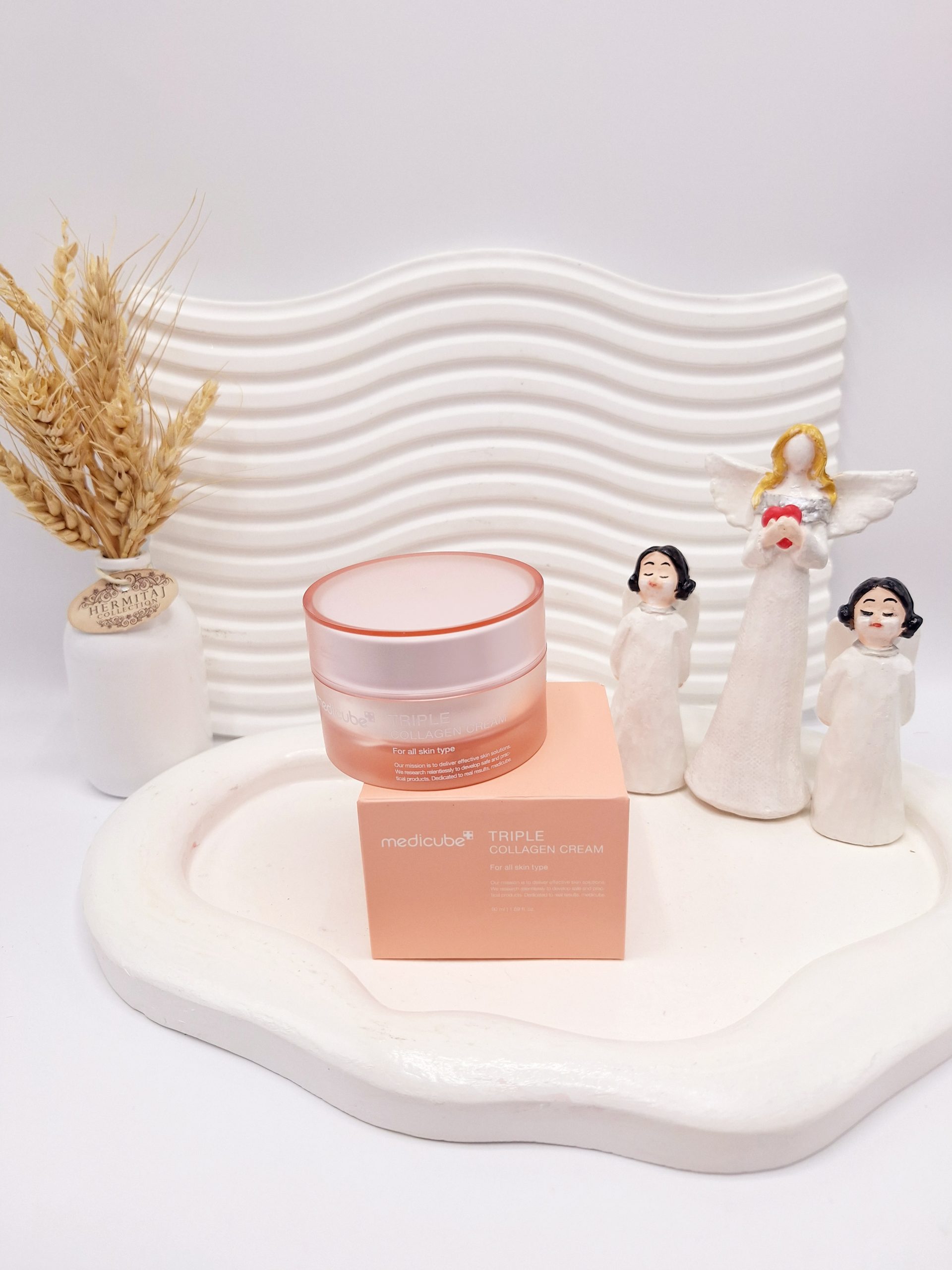 کرم جوانساز و ضد چروک medicube کد 6286