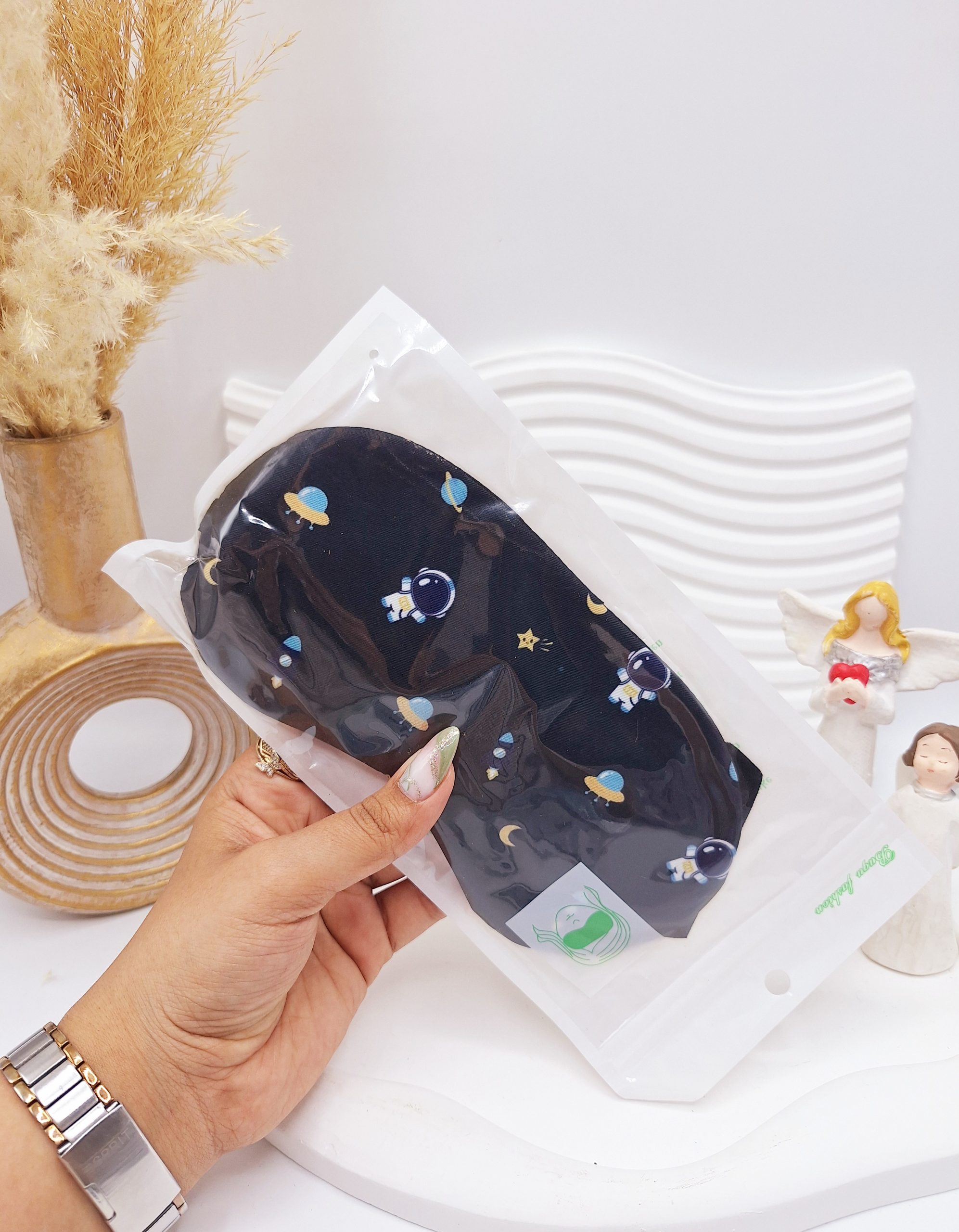 چشم بند کمپرس دار طرح های متنوع فضاپیما