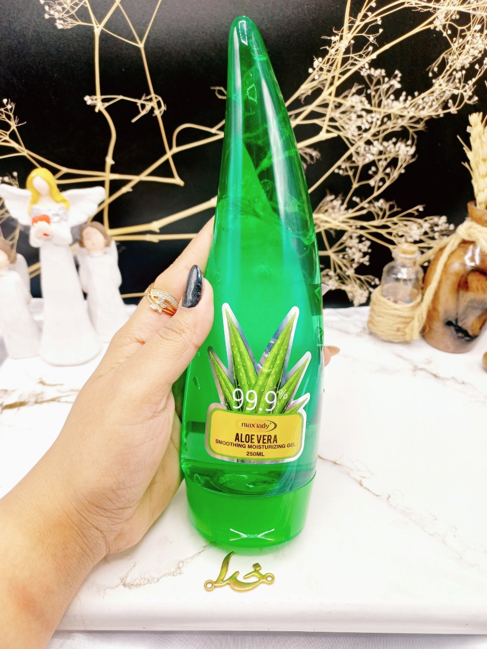 ژل آلوئه ورا شاخکی آبرسان پوست 99درصد برند مکس لیدی Max lady کد MX_2424