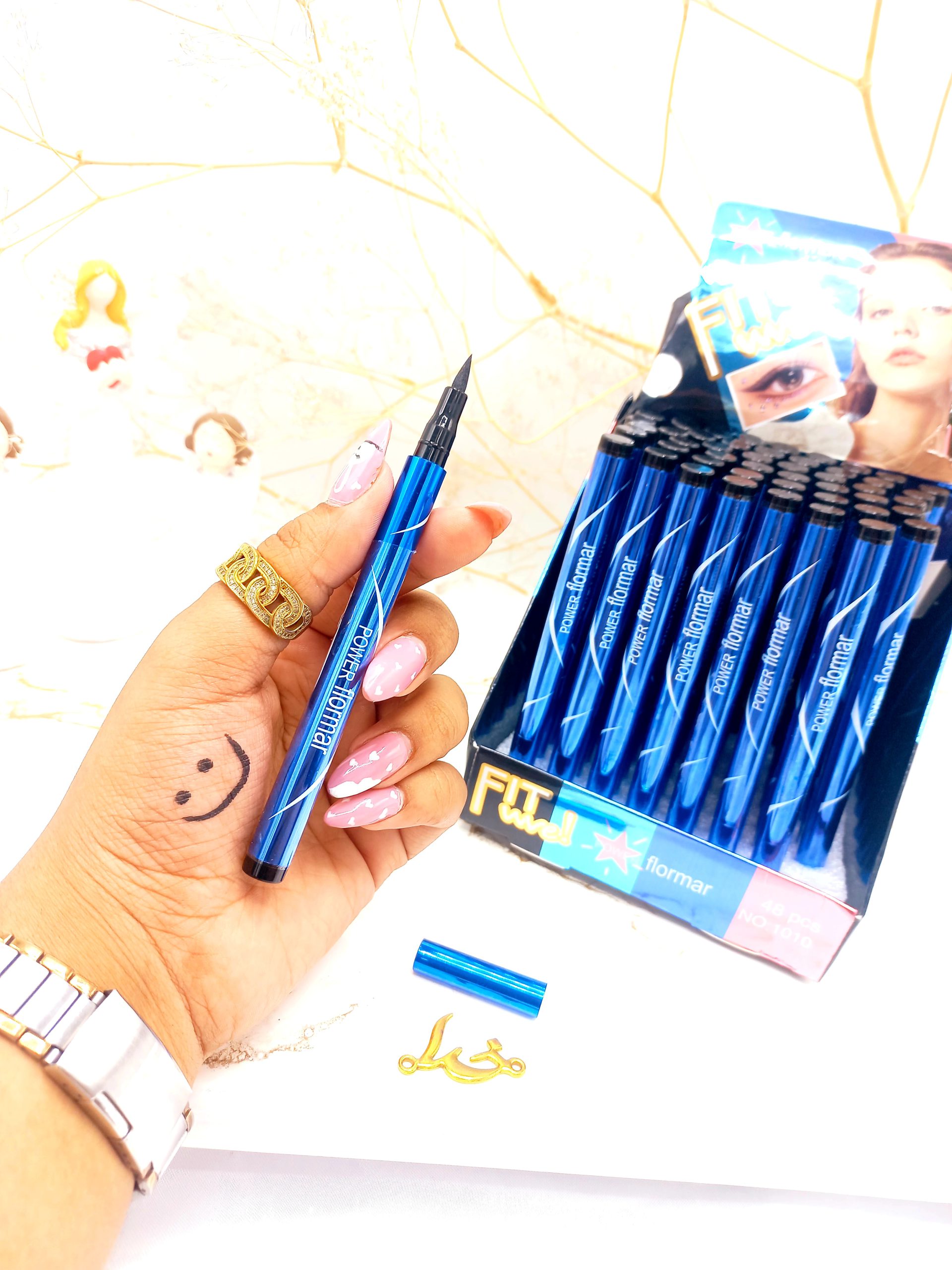 خط چشم مشکی ماژیکی ضدآب فلورمار فیت Fit Flomror (آبی) کد 1010