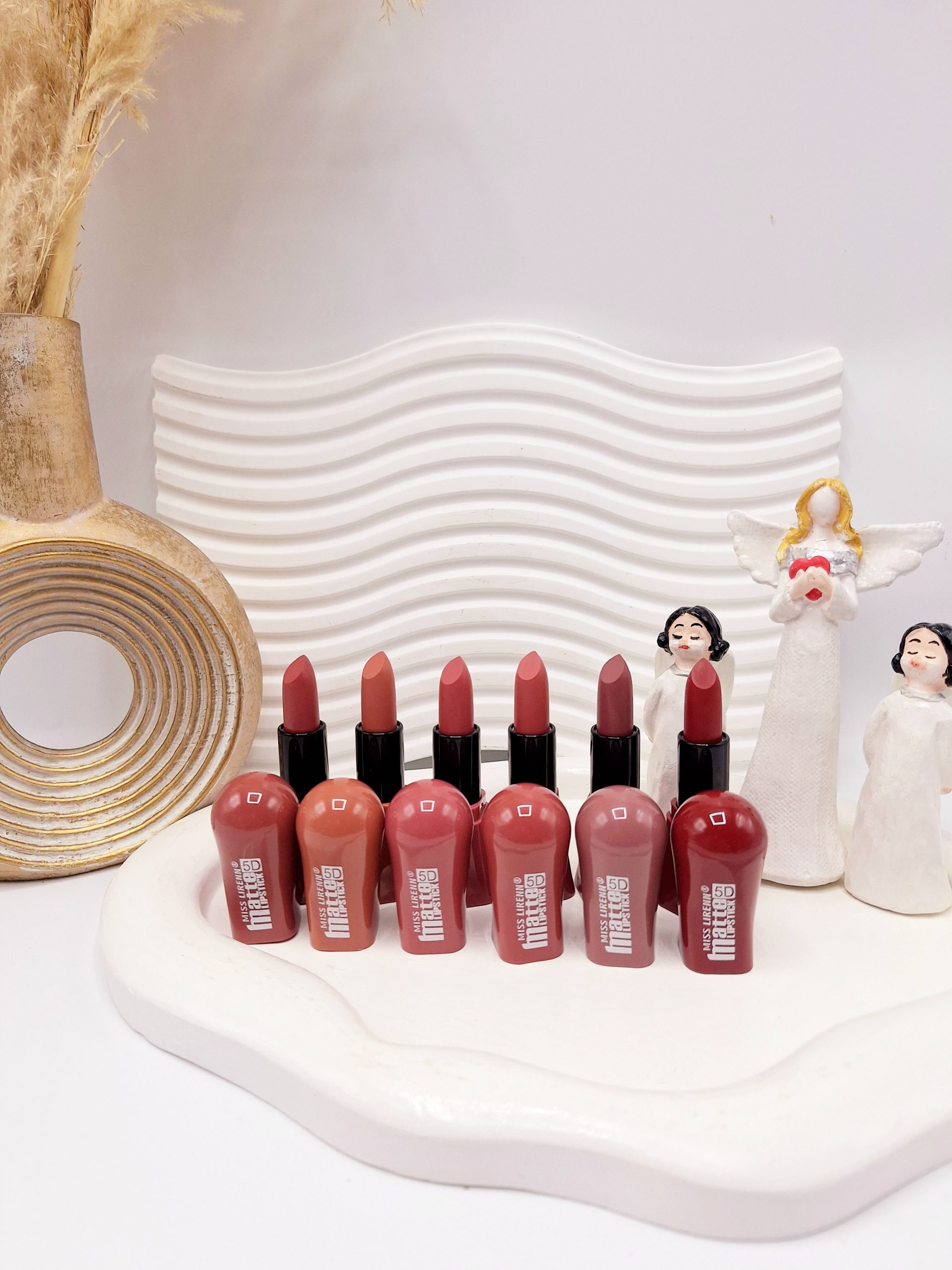 رژ لب 6 تایی جامد برند miss lirenn کد 6222