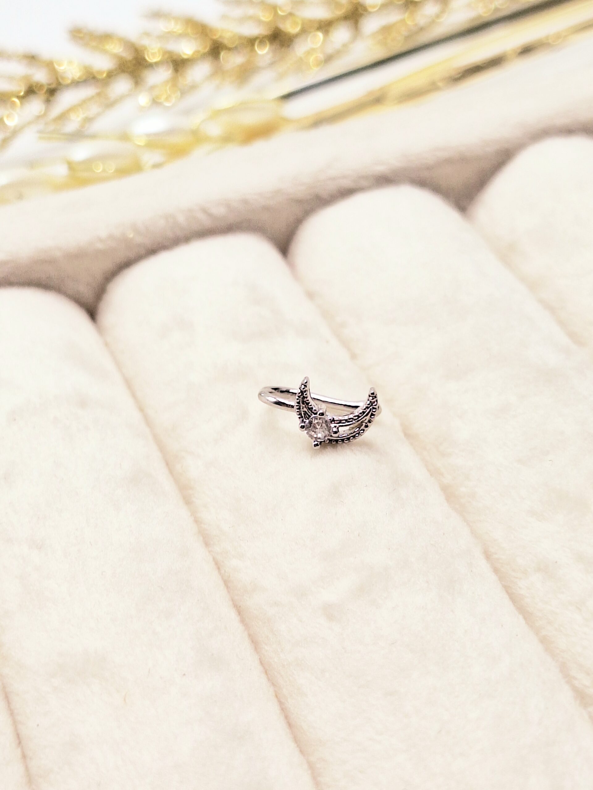 پرسینگ بینی فیک طرح ماه بدون سوراخ کردن